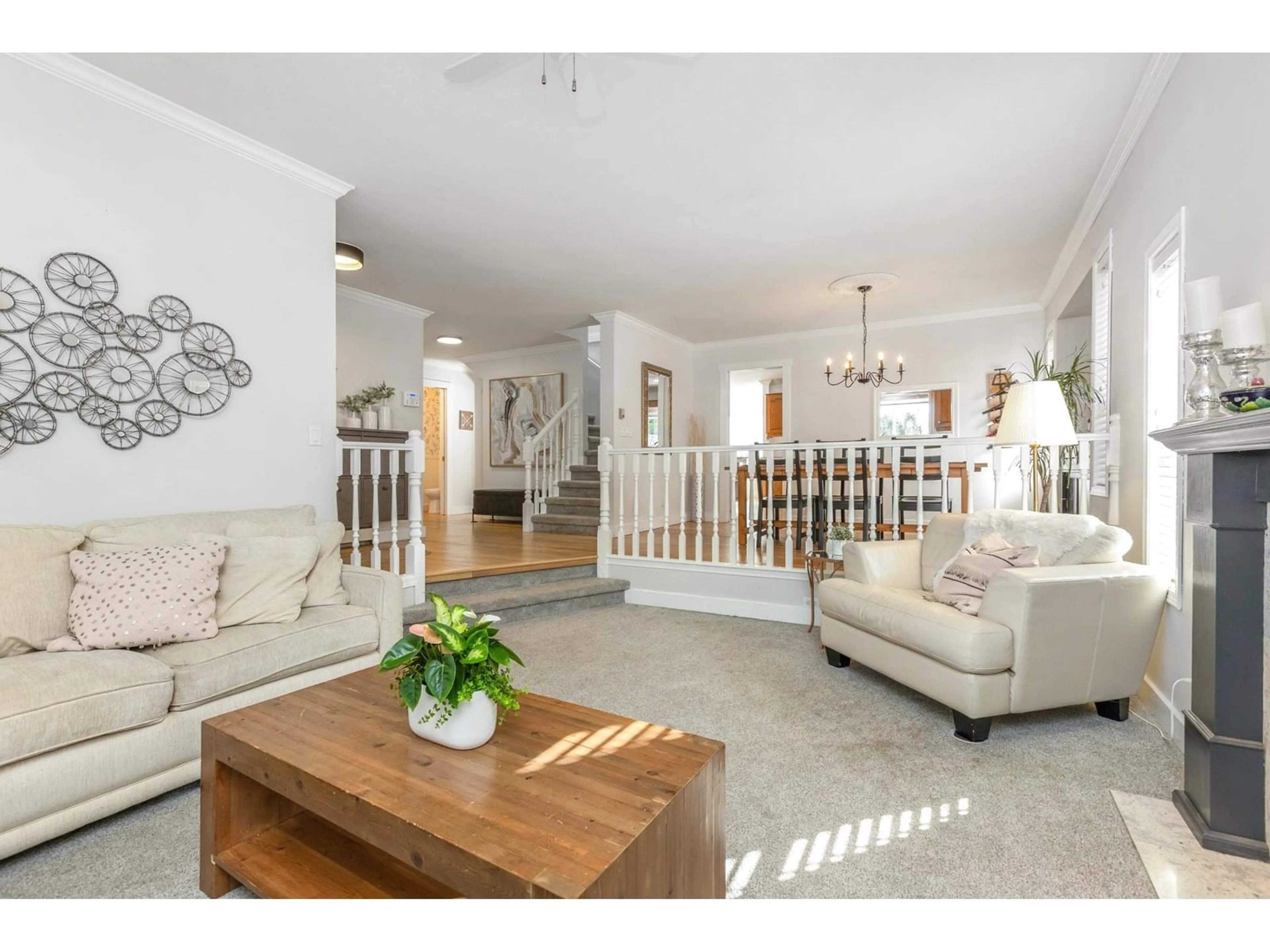 Living room with furniture, unknown for 18124 CLAYTONWOOD, Surrey British Columbia V3S7T5