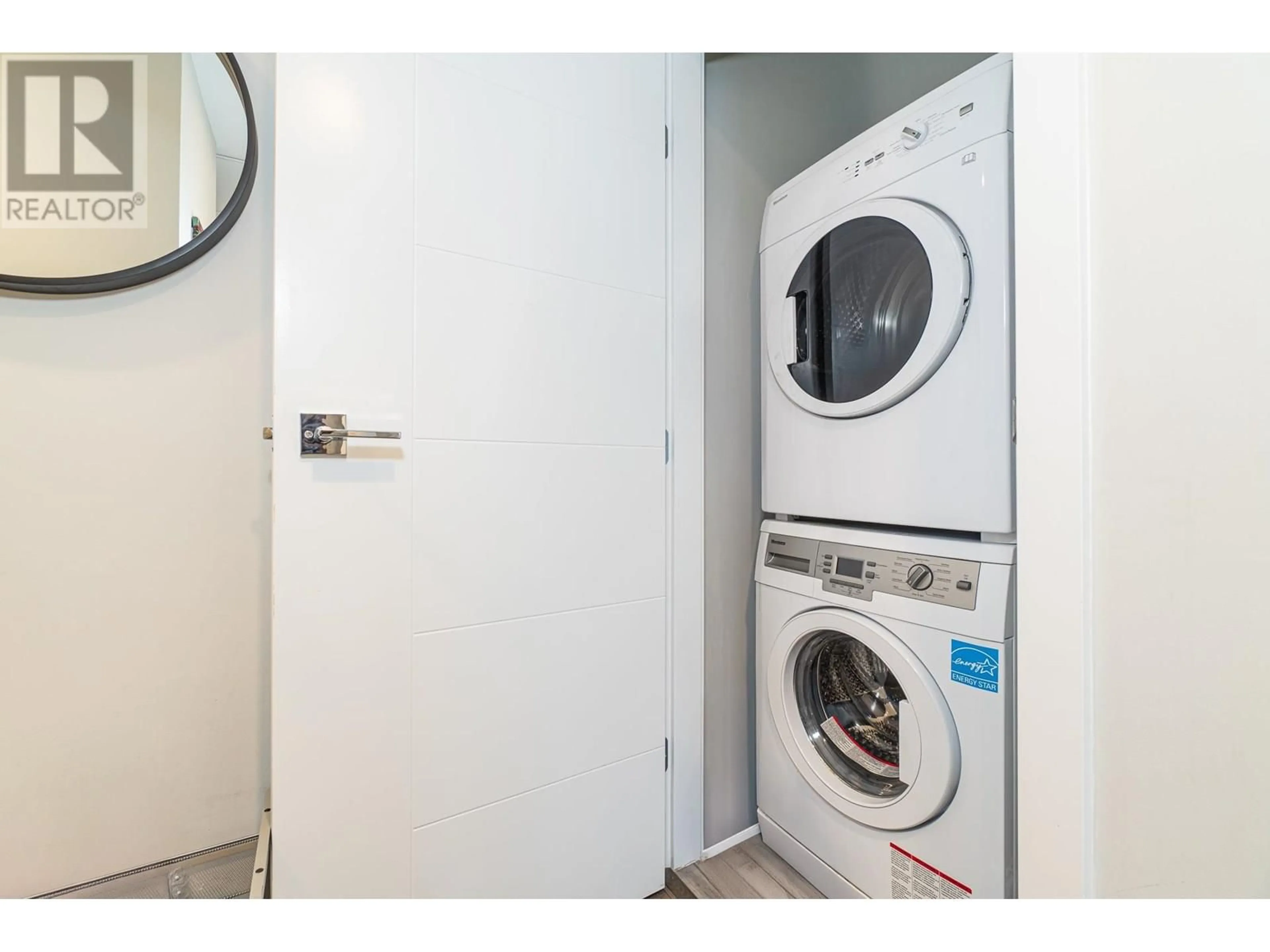 Laundry room for 205 - 5033 CAMBIE STREET, Vancouver British Columbia V5Z0H6