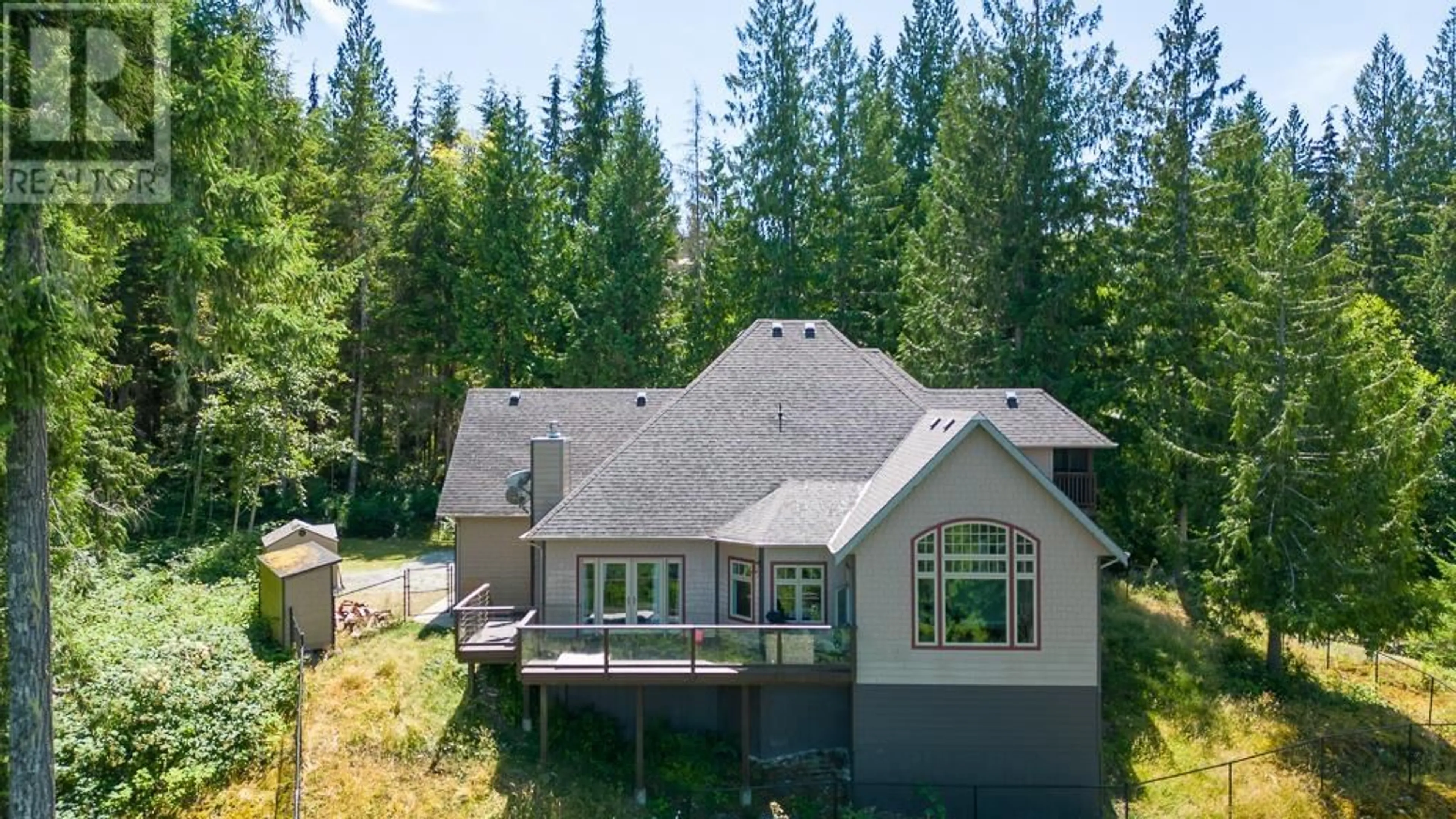 A pic from outside/outdoor area/front of a property/back of a property/a pic from drone, unknown for 5500 JERVIS INLET ROAD, Egmont British Columbia V0N2H4