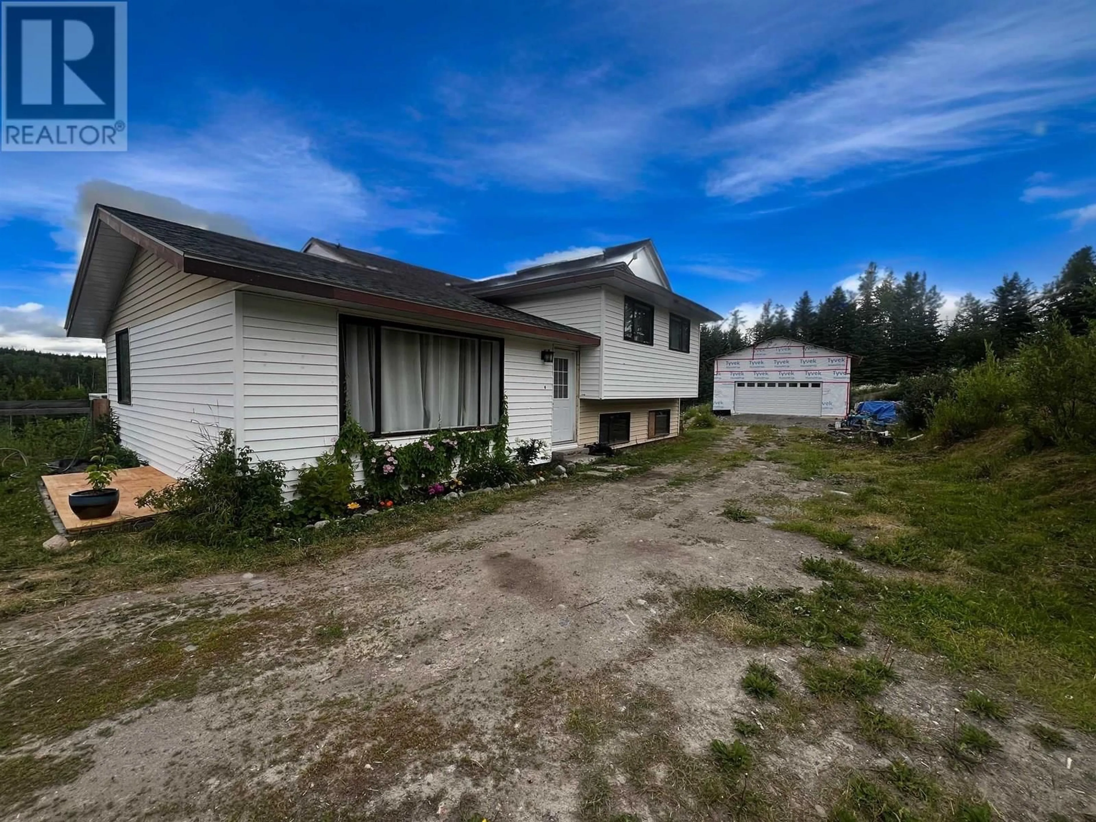 A pic from outside/outdoor area/front of a property/back of a property/a pic from drone, building for 10897 BAYVIEW ROAD, Fraser Lake British Columbia V0J1S0