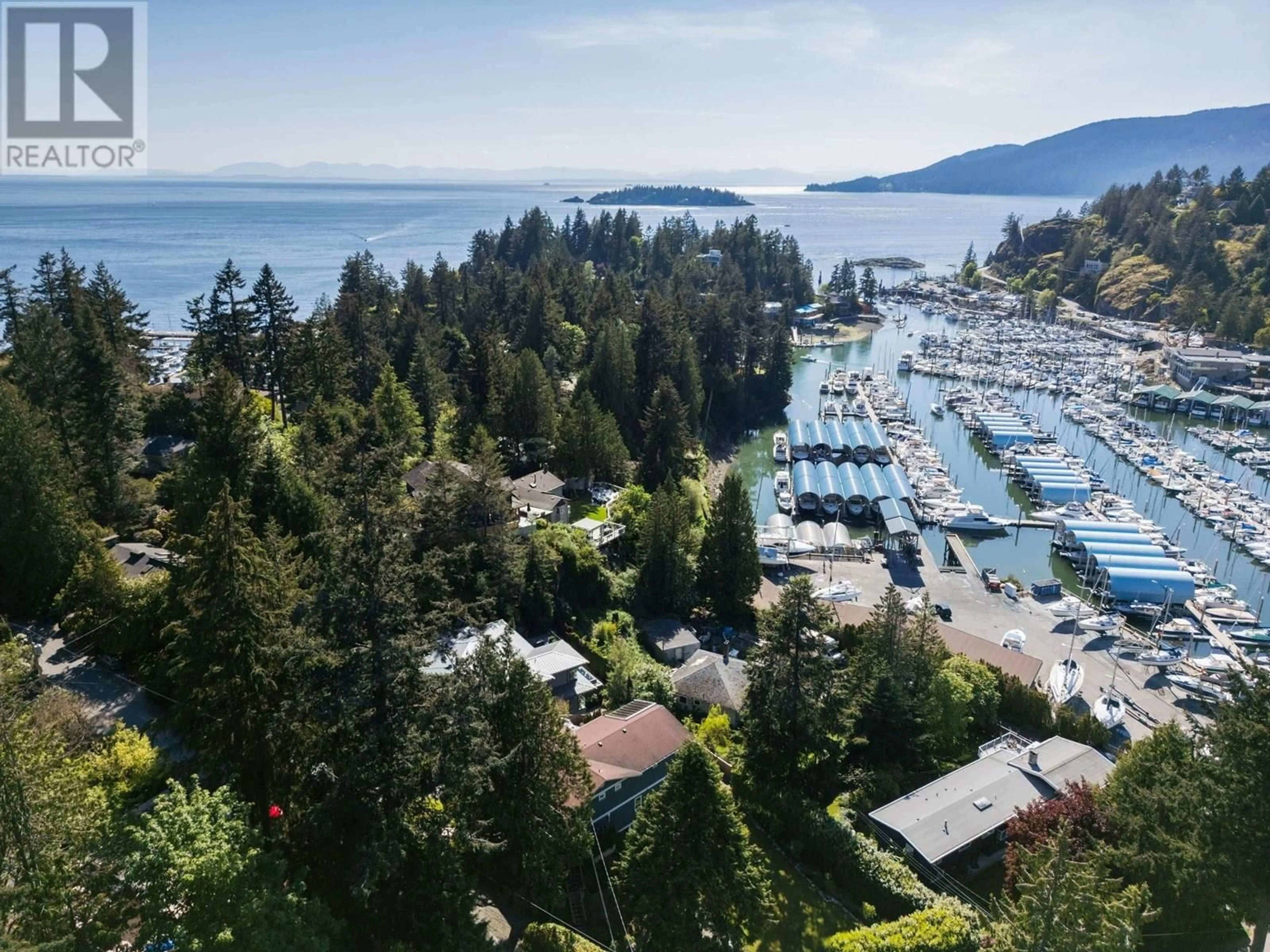 A pic from outside/outdoor area/front of a property/back of a property/a pic from drone, water/lake/river/ocean view for 5755 TELEGRAPH TRAIL, West Vancouver British Columbia V7W1R3