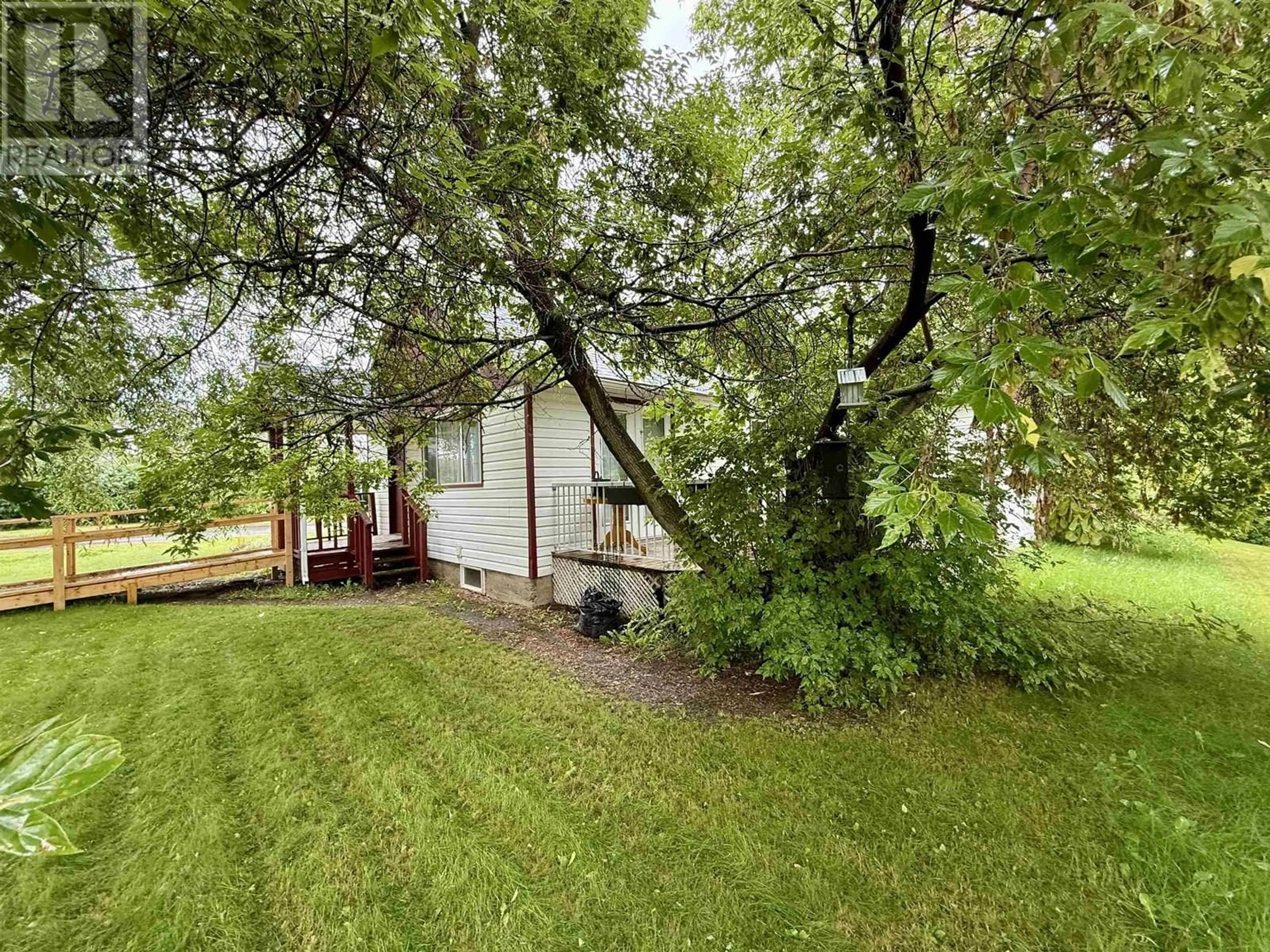 Shed for 1518 INGLEDEW STREET, Prince George British Columbia V2L1K5