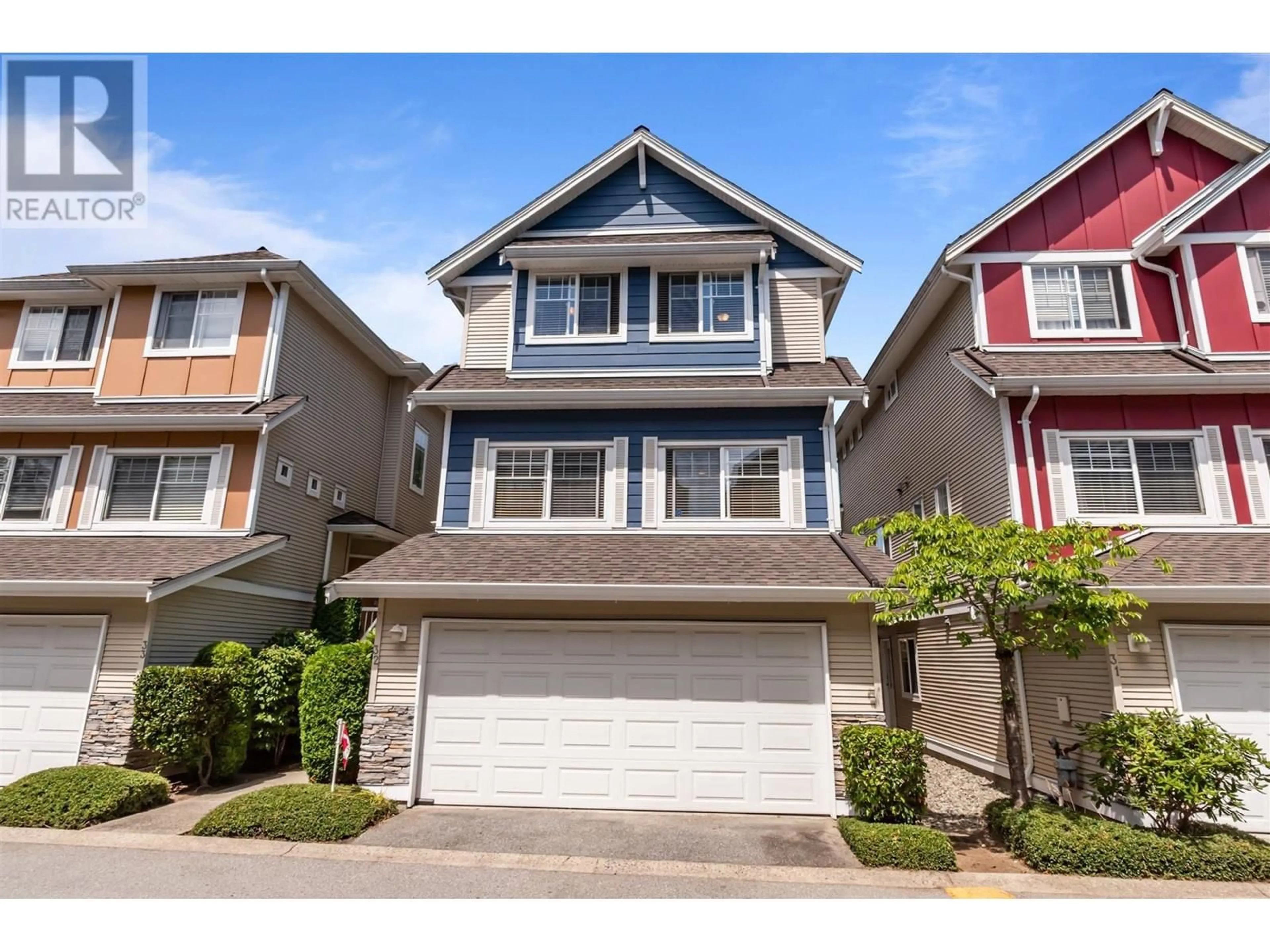 Home with vinyl exterior material, street for 32 - 1108 RIVERSIDE CLOSE, Port Coquitlam British Columbia V3B8C2