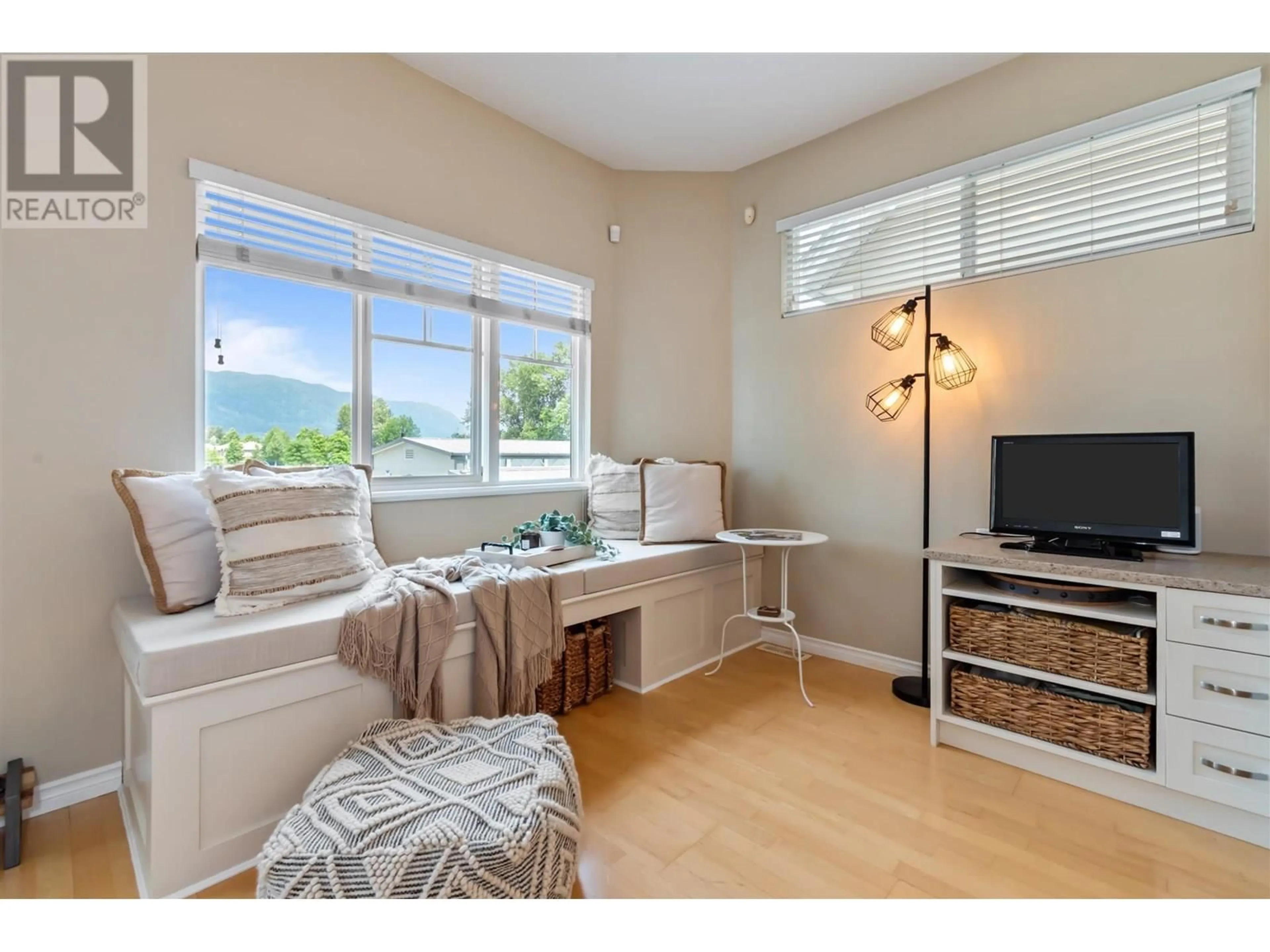 Unknown for 32 - 1108 RIVERSIDE CLOSE, Port Coquitlam British Columbia V3B8C2