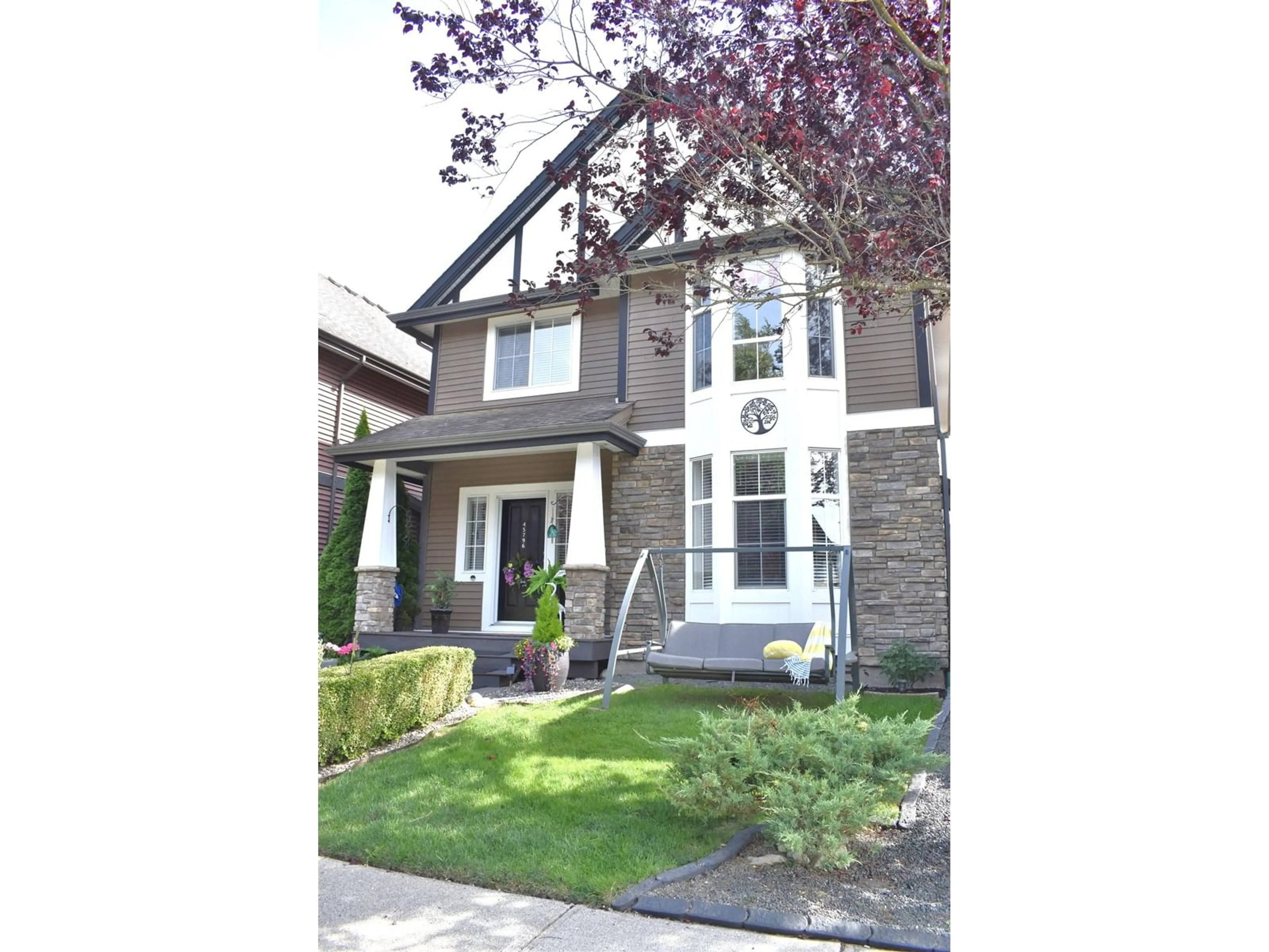 Home with brick exterior material, street for 45796 SAFFLOWER CRESCENT, Chilliwack British Columbia V2R0H6