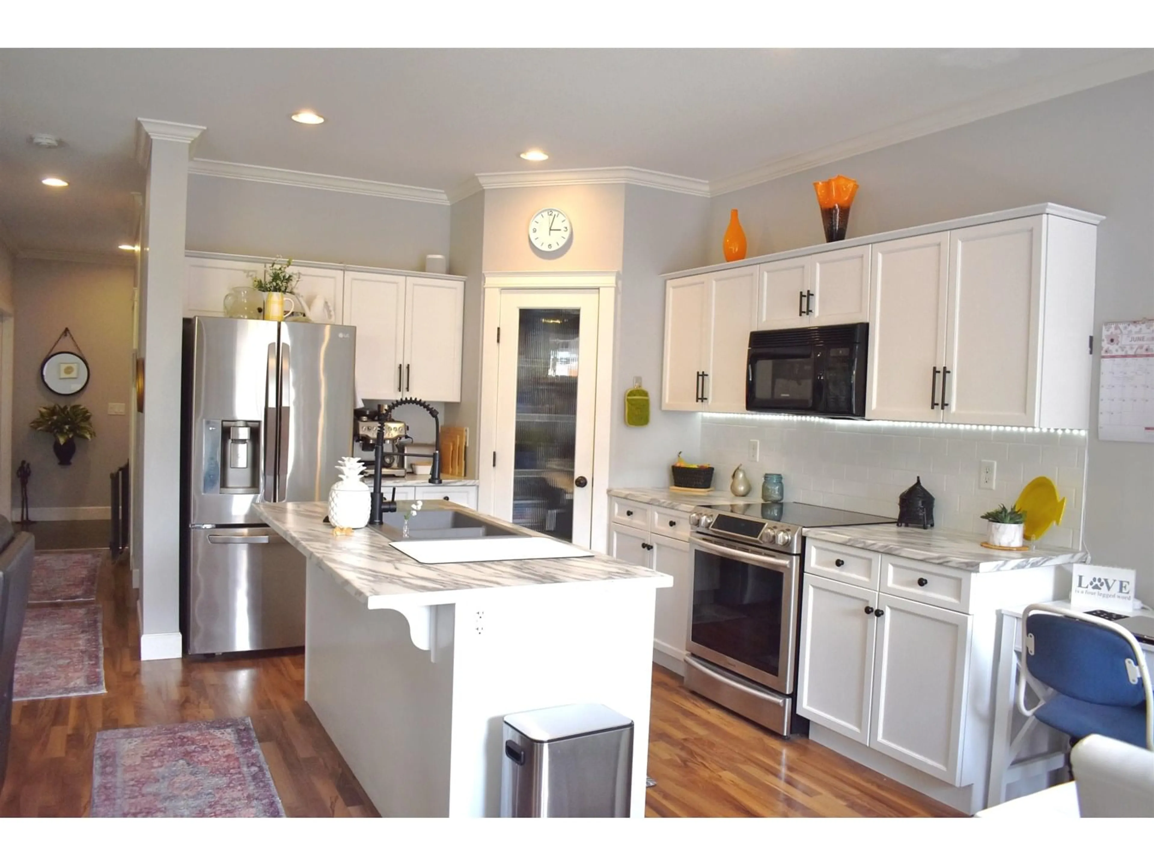 Open concept kitchen, unknown for 45796 SAFFLOWER CRESCENT, Chilliwack British Columbia V2R0H6