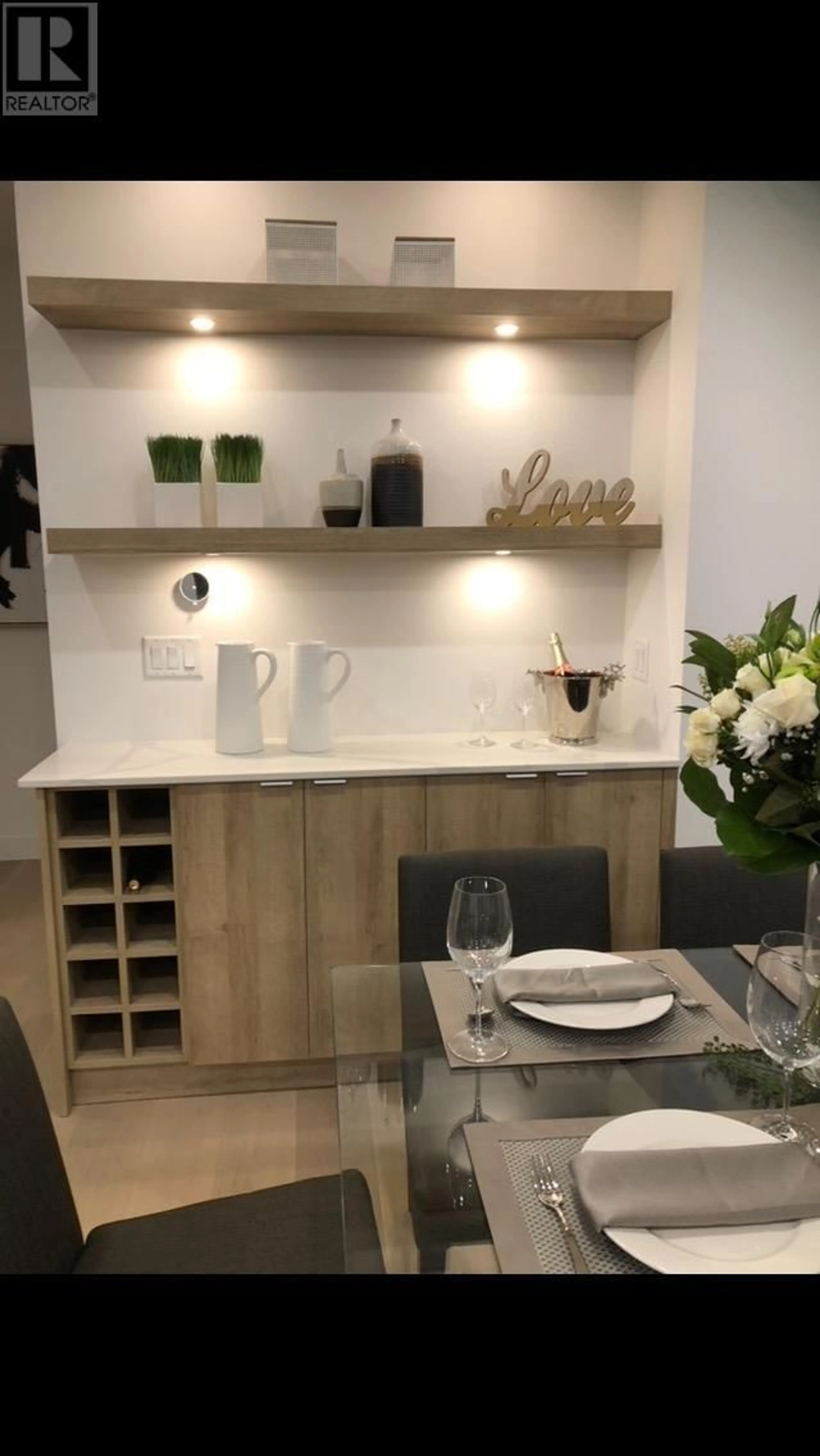 Contemporary kitchen, unknown for 1 - 2750 19TH AVENUE, Vancouver British Columbia V6L1E3
