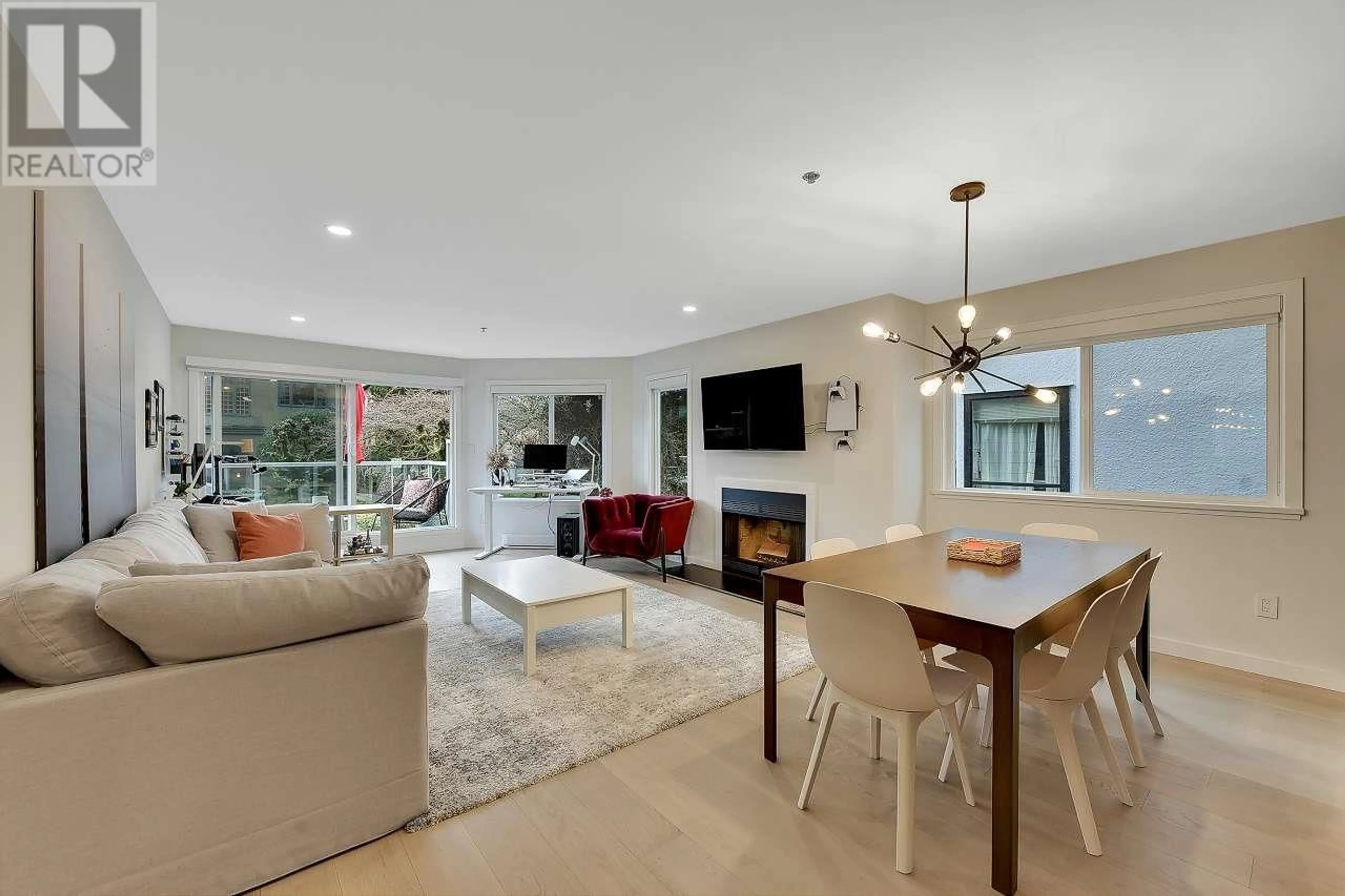 Living room with furniture, unknown for 205 - 1265 11TH AVENUE, Vancouver British Columbia V6H1K6