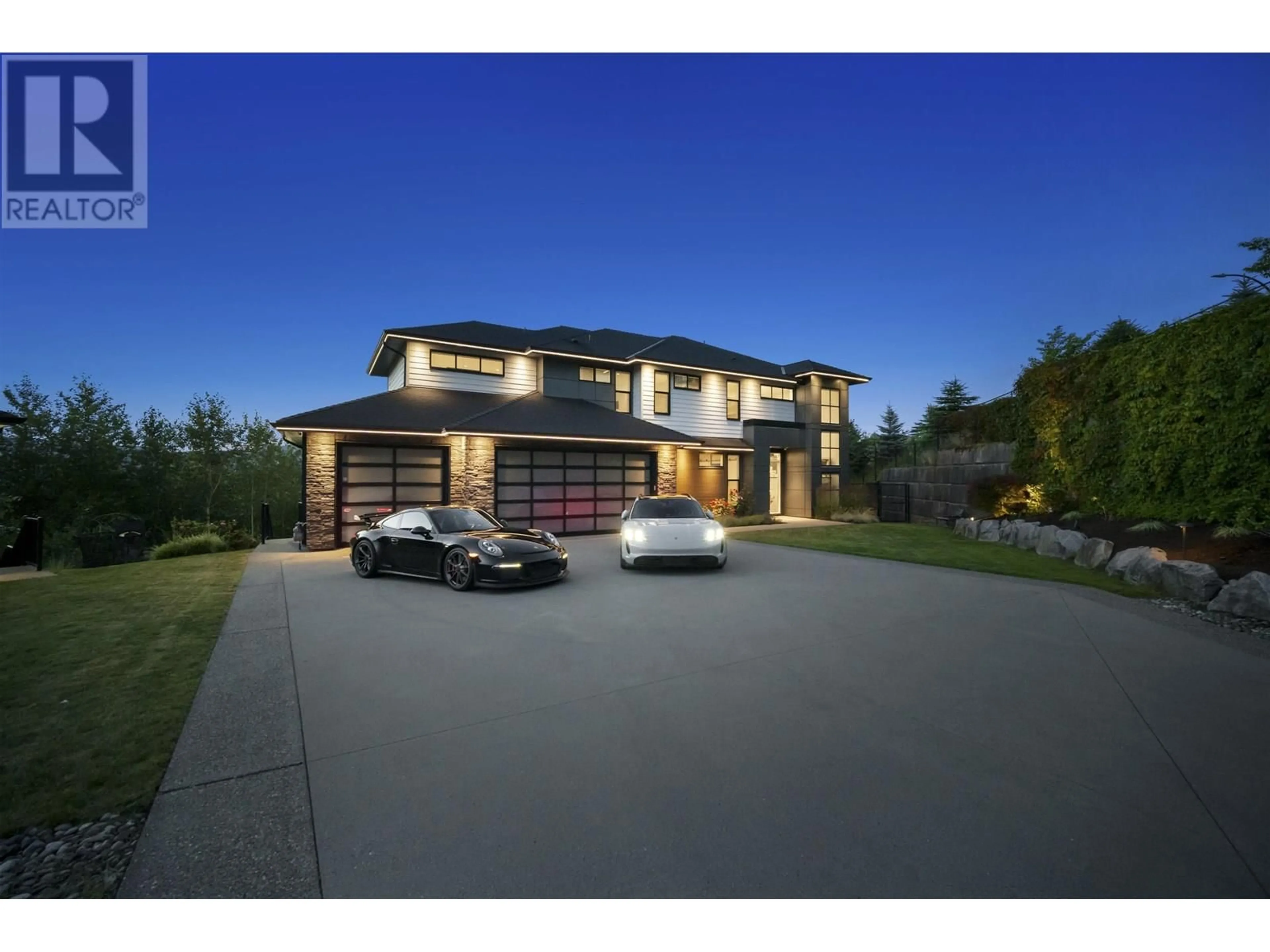 Indoor garage for 11115 CARMICHAEL STREET, Maple Ridge British Columbia V2W1G8