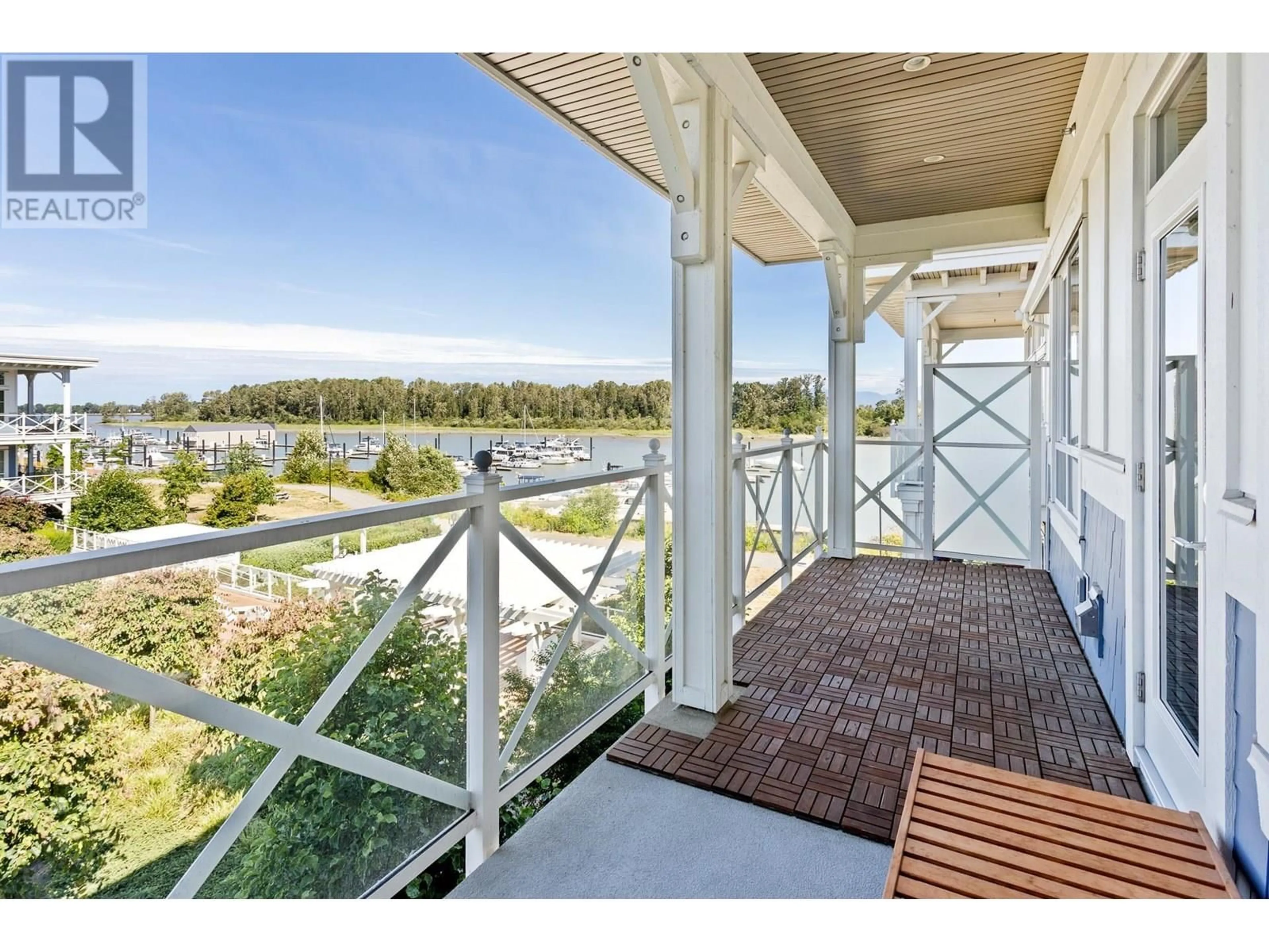 Balcony in the apartment, water/lake/river/ocean view for 317 - 5535 ADMIRAL WAY, Delta British Columbia V4K0E3