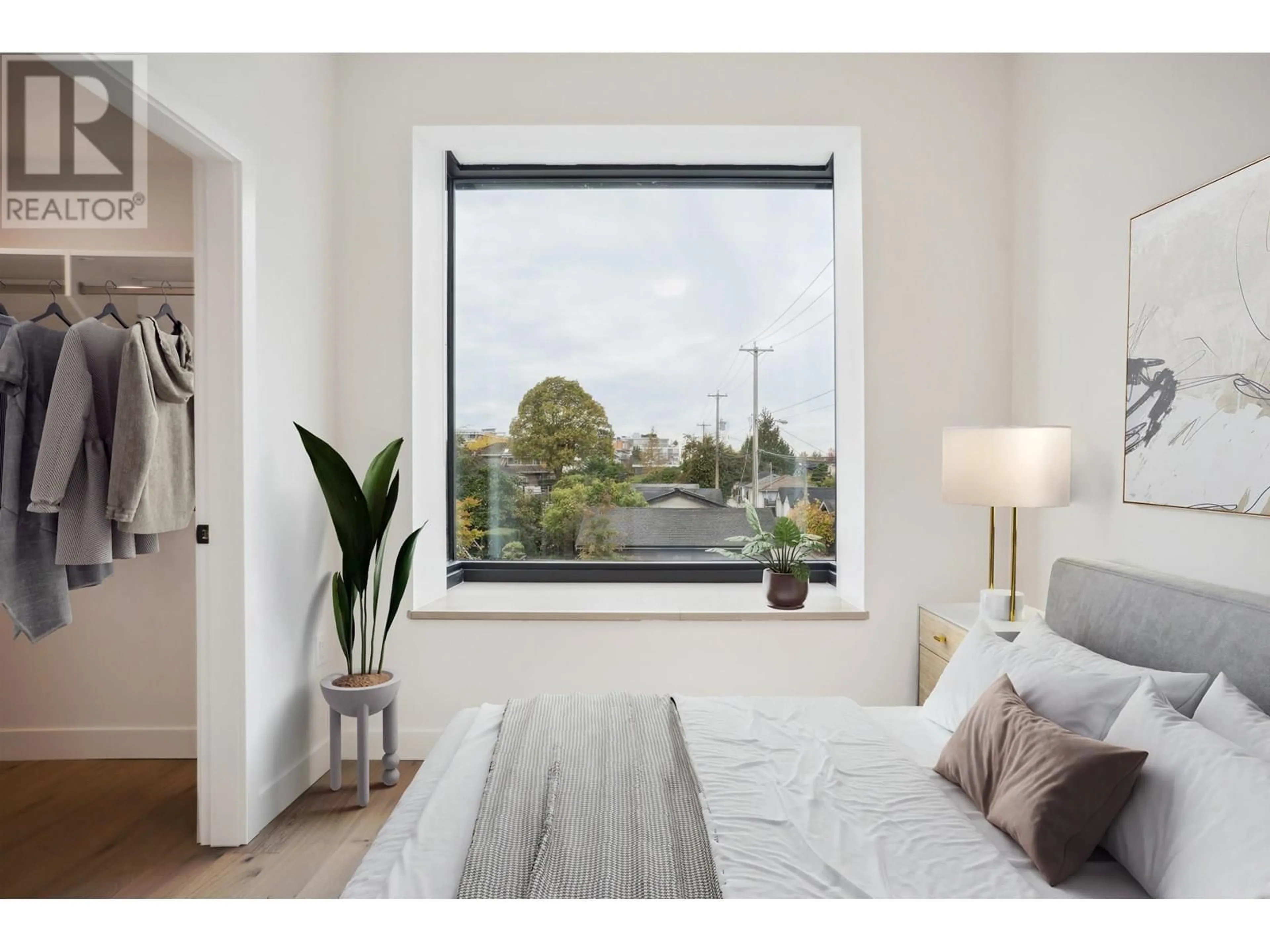 Bedroom with bed, unknown for 4078 COLUMBIA STREET, Vancouver British Columbia V5Y4B4