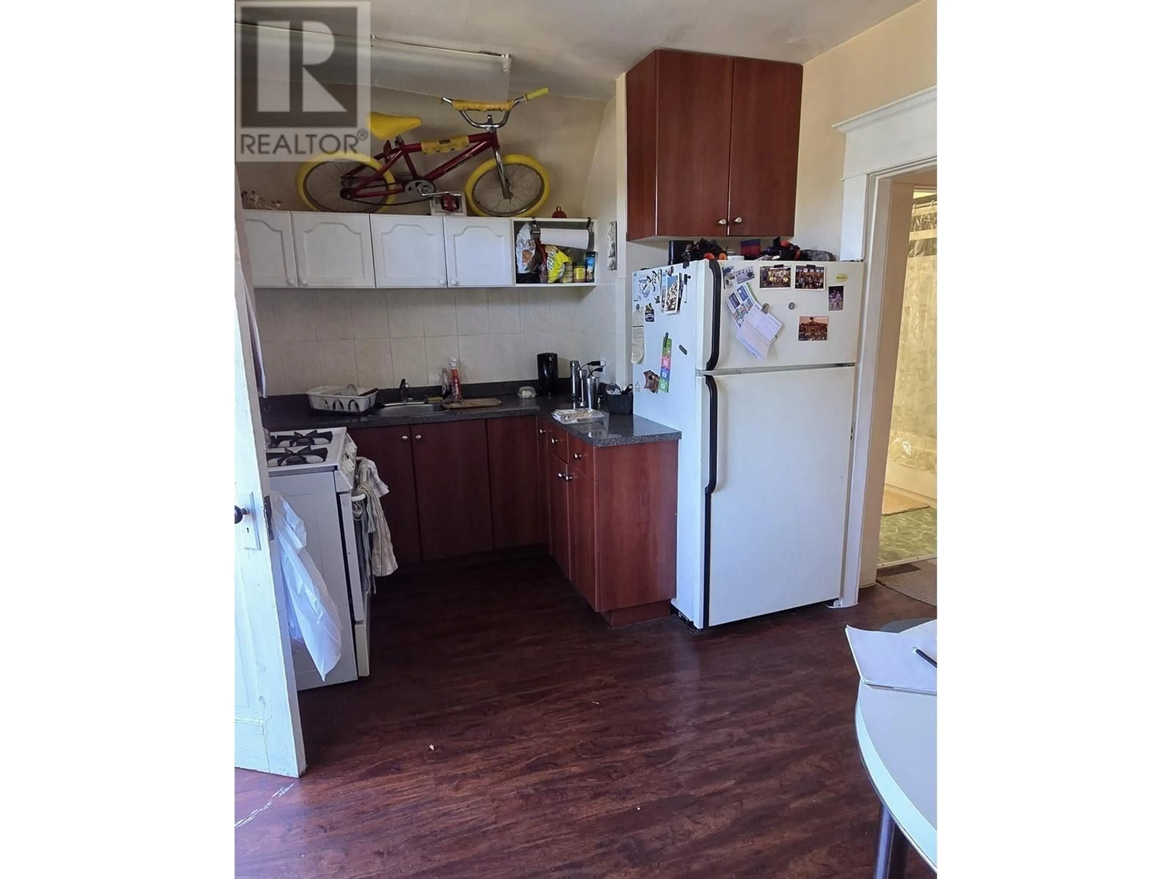 Standard kitchen, wood/laminate floor for 1761 WILLIAM STREET, Vancouver British Columbia V5L2R5
