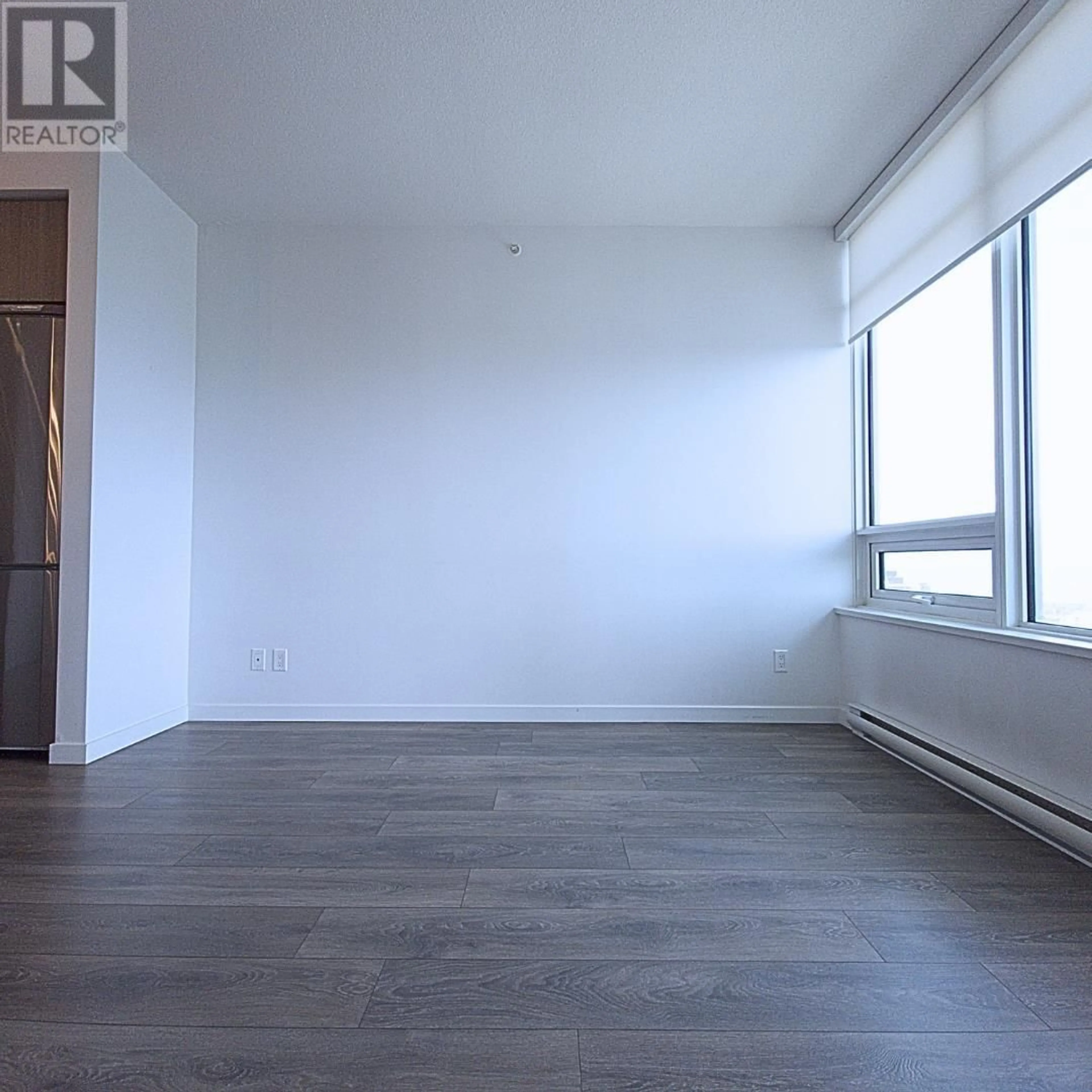 A pic of a room for 5101 - 6461 TELFORD AVENUE, Burnaby British Columbia V5H0B7