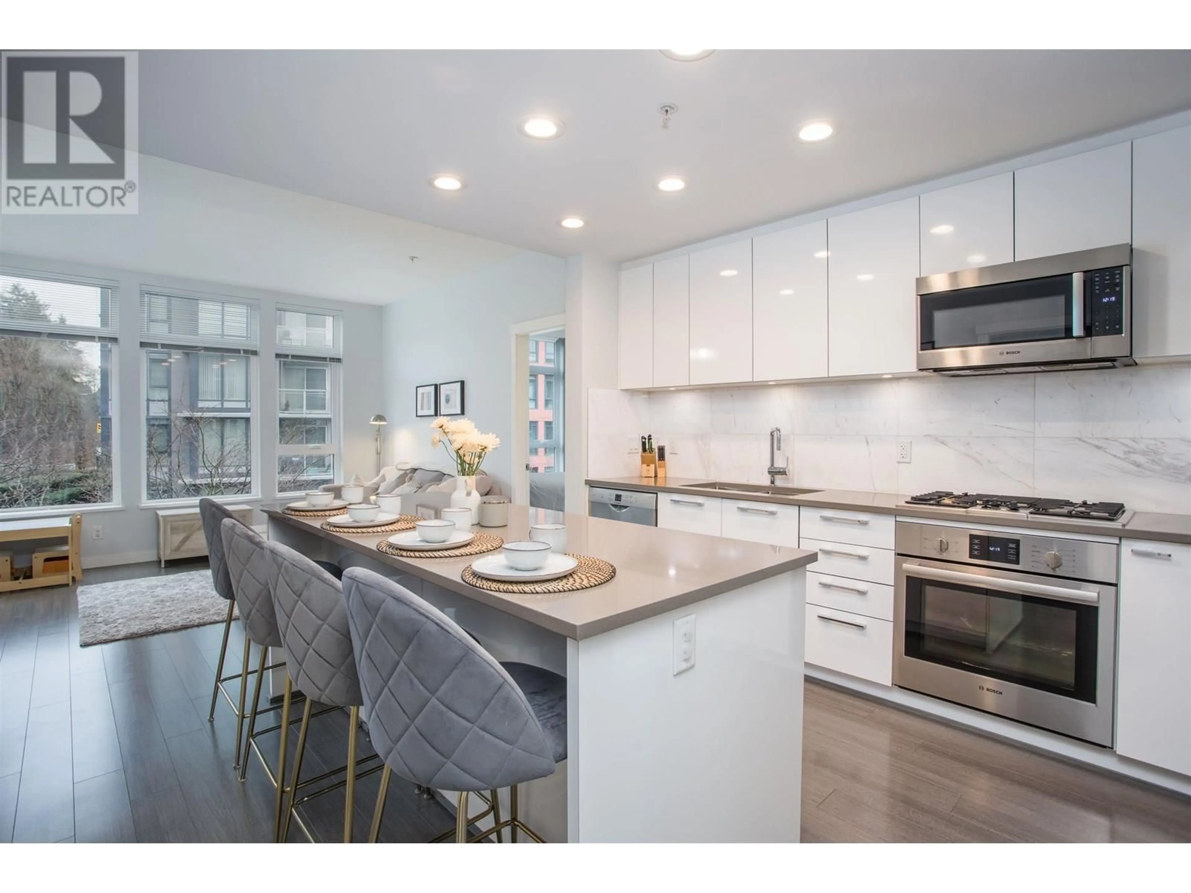 Open concept kitchen, unknown for 413 - 3263 PIERVIEW CRESCENT, Vancouver British Columbia V5S0C3