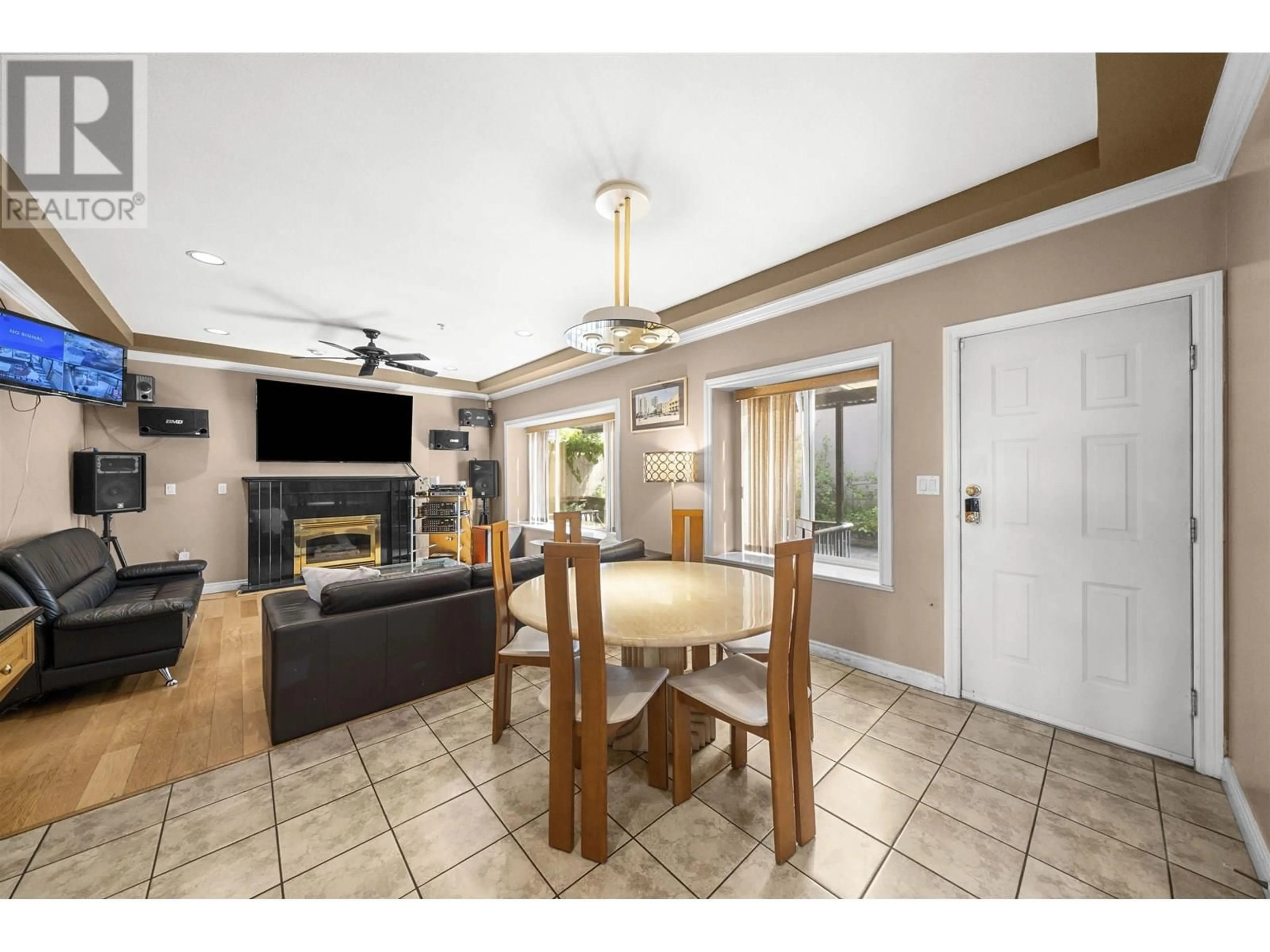 Unknown for 7962 VICTORIA DRIVE, Vancouver British Columbia V5P4A5