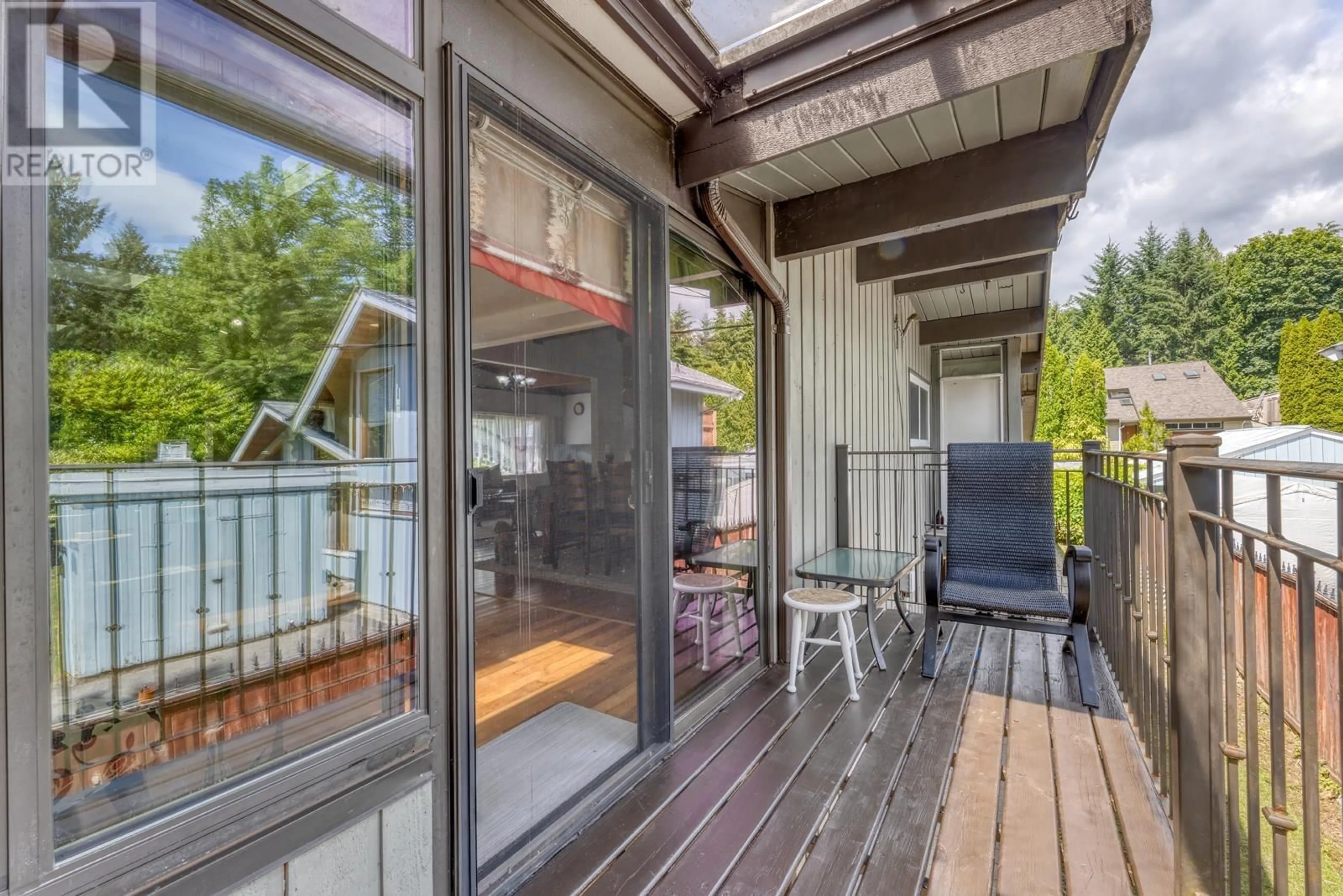 Patio, street for 3410 MOUNT SEYMOUR PARKWAY, North Vancouver British Columbia V7H1G5