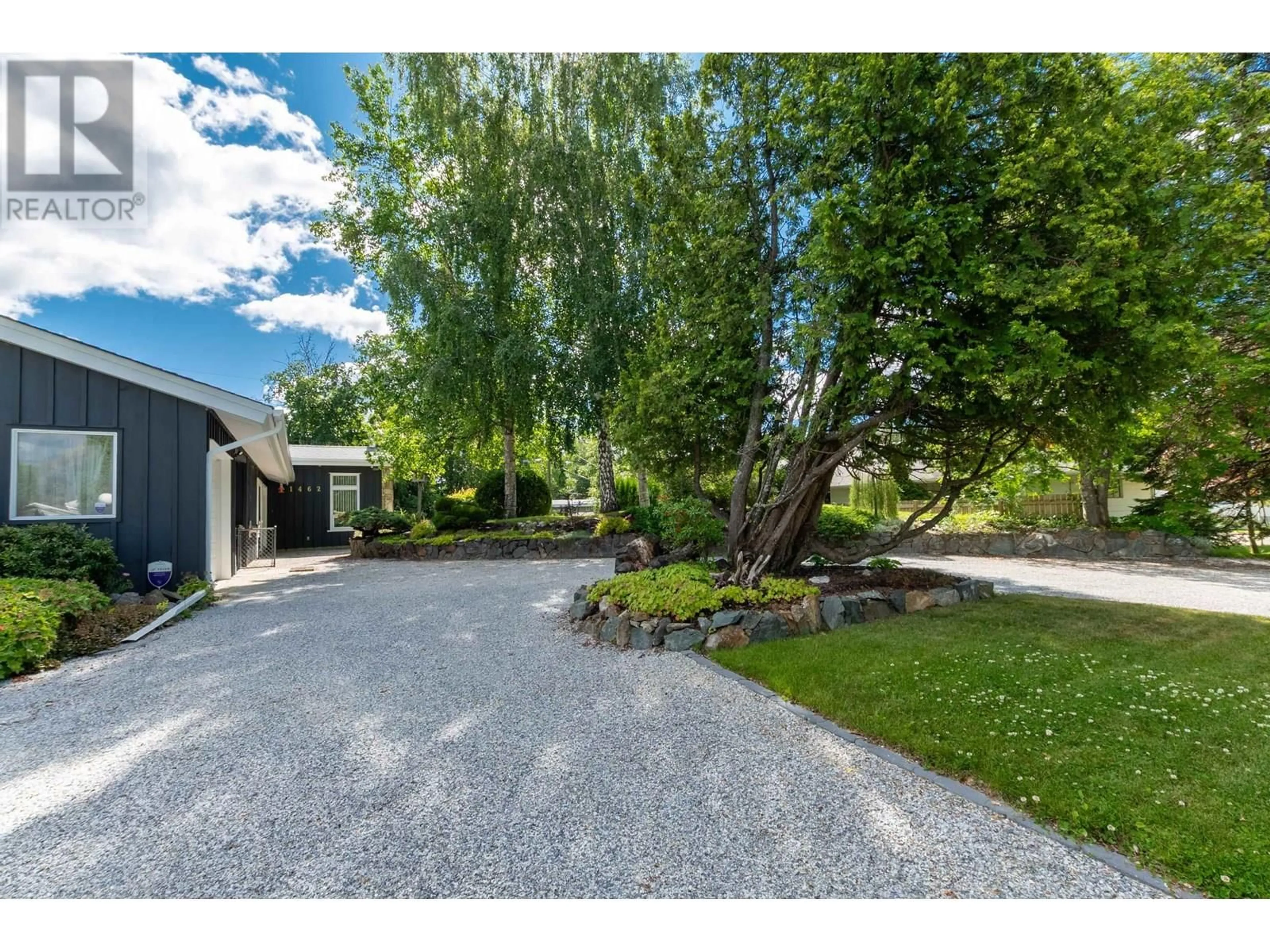 A pic from outside/outdoor area/front of a property/back of a property/a pic from drone, street for 1462 ASH STREET, Prince George British Columbia V2L1A6