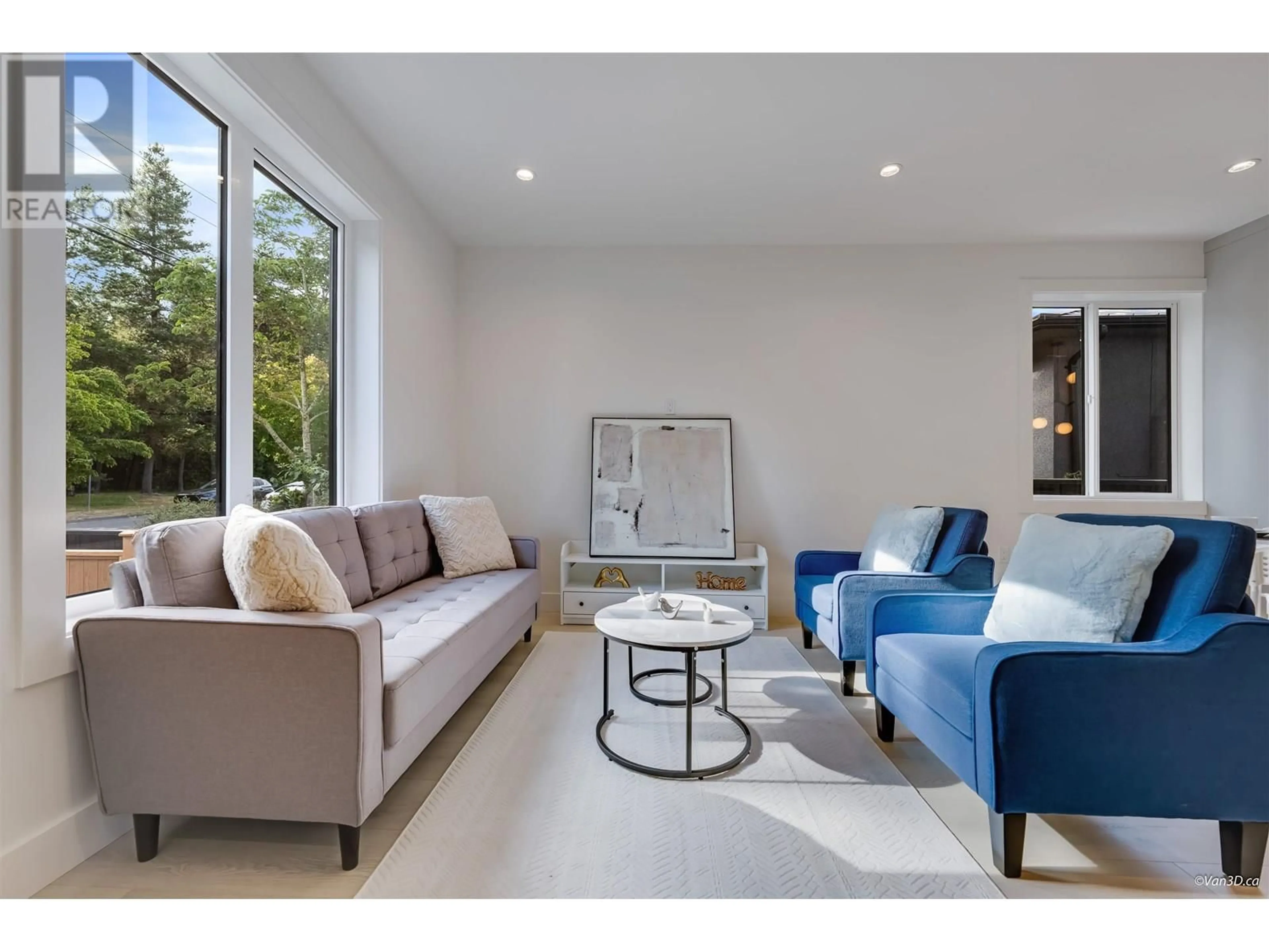 Living room with furniture, unknown for 2 - 7180 ONTARIO STREET, Vancouver British Columbia V5X3B6
