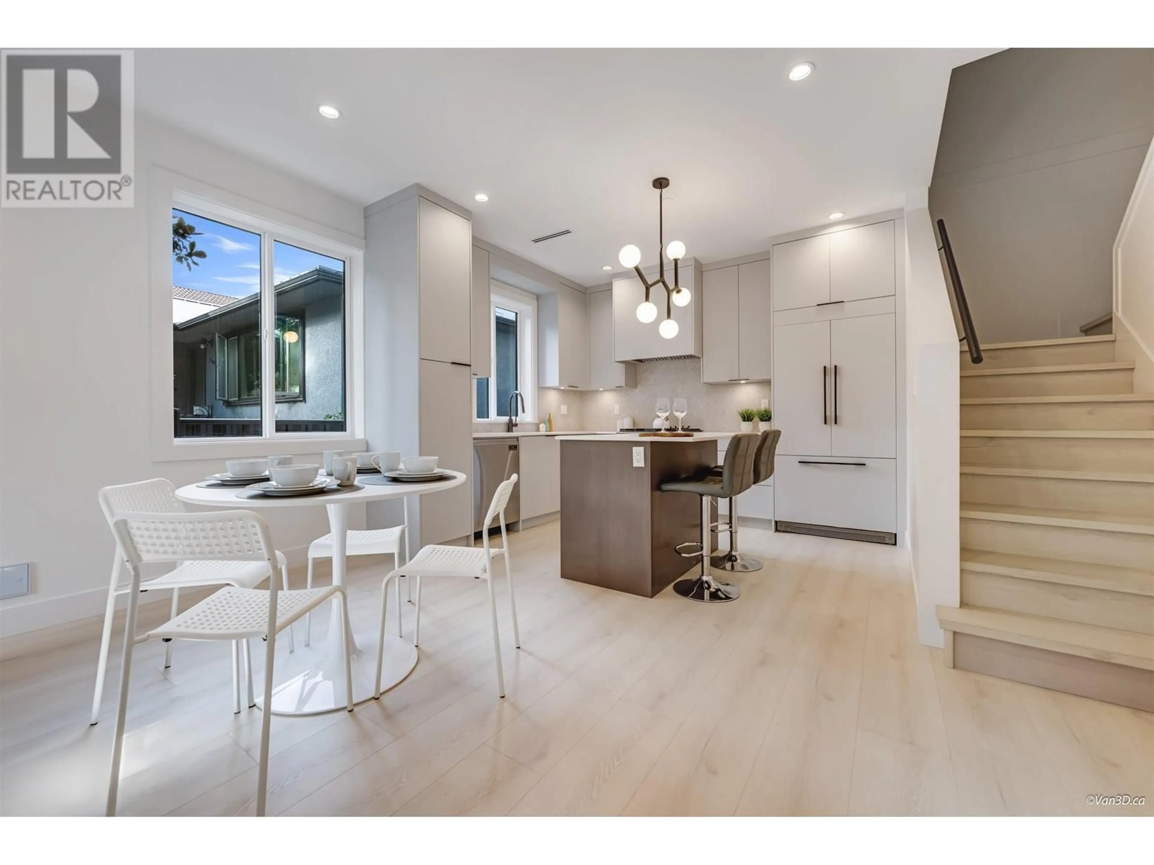 Open concept kitchen, ceramic/tile floor for 2 - 7180 ONTARIO STREET, Vancouver British Columbia V5X3B6