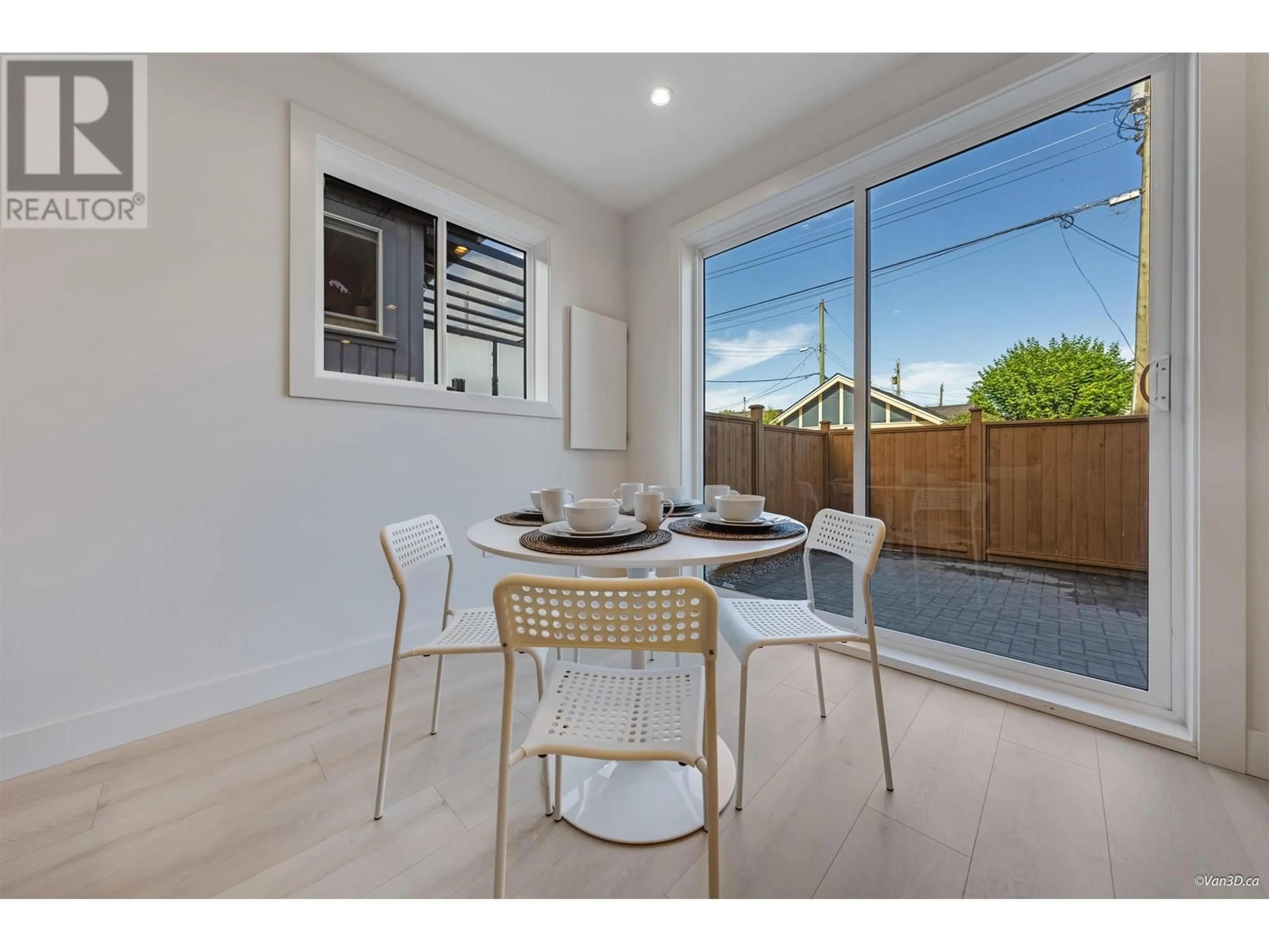 Patio, street for 1 - 7180 ONTARIO STREET, Vancouver British Columbia V5X3B6