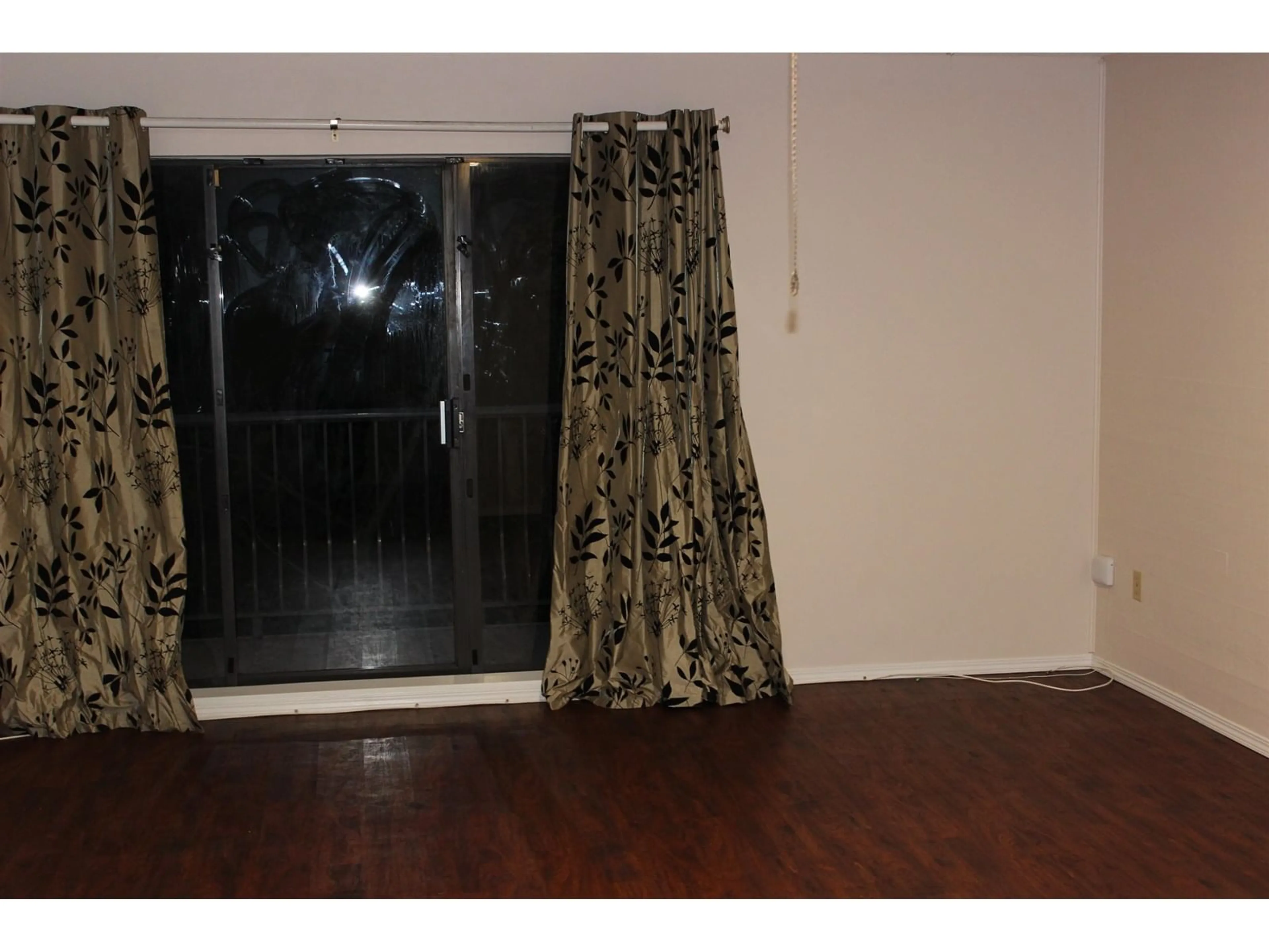 A pic of a room for 208 - 7473 140, Surrey British Columbia V3W6G5