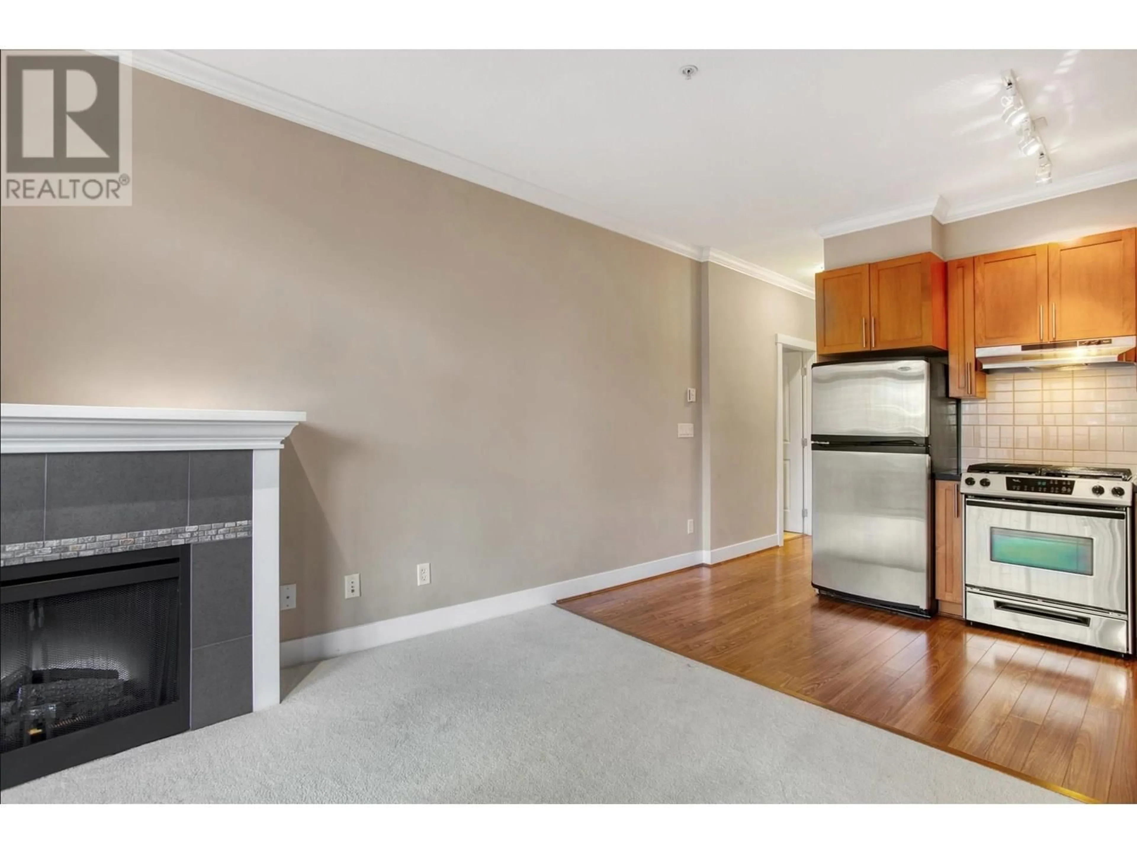 A pic of a room for 221 - 2250 WESBROOK MALL, Vancouver British Columbia V6T0A6
