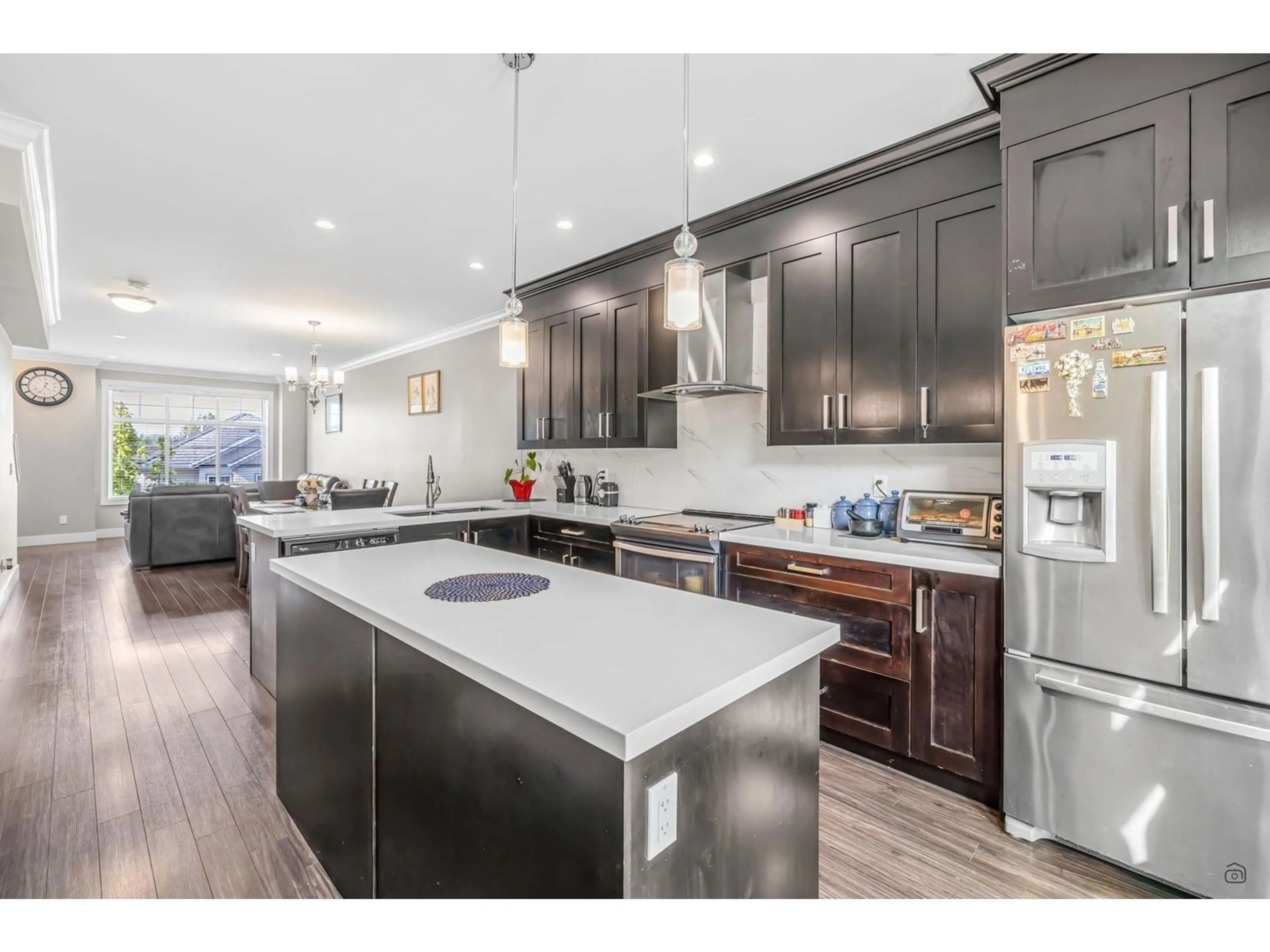 Open concept kitchen, unknown for 57 - 13670 62, Surrey British Columbia V3X0H8