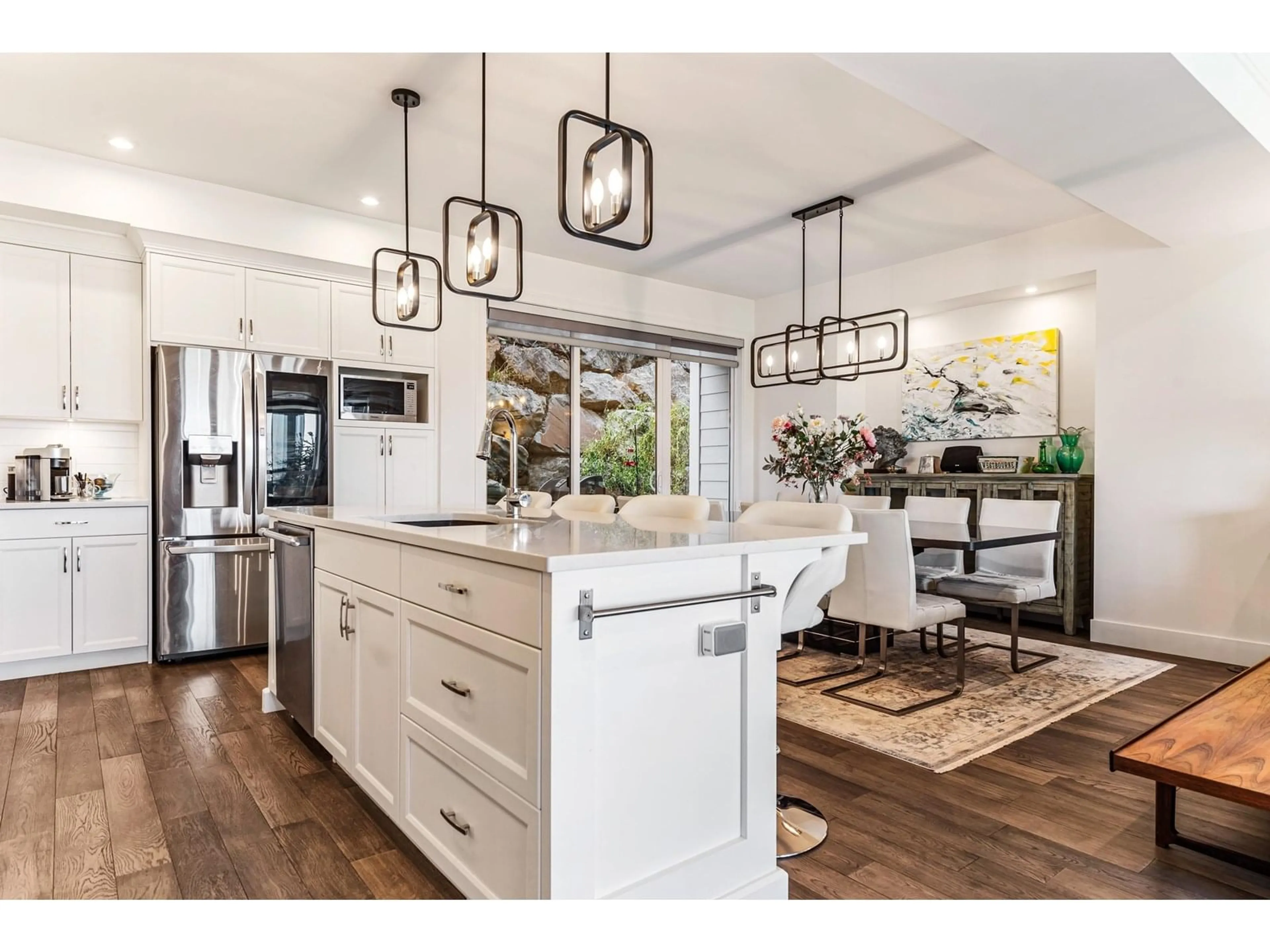 Open concept kitchen, wood/laminate floor for 71 - 50778 LEDGESTONE PLACE, Chilliwack British Columbia V2P0E7