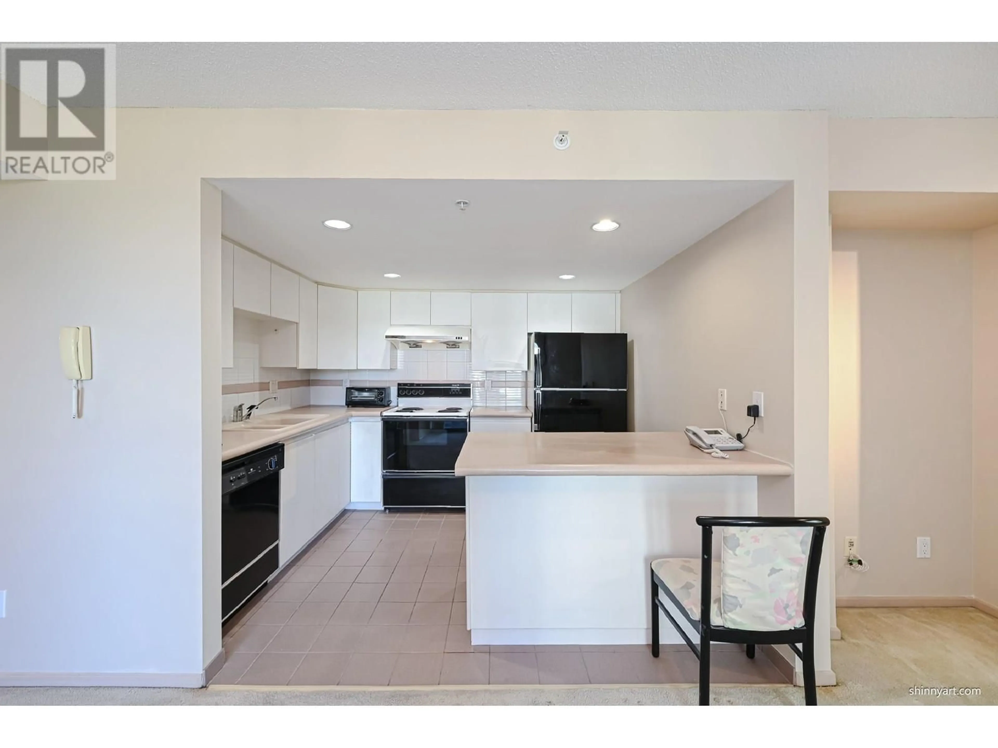 Open concept kitchen, unknown for 502 - 1159 MAIN STREET, Vancouver British Columbia V6A4B6