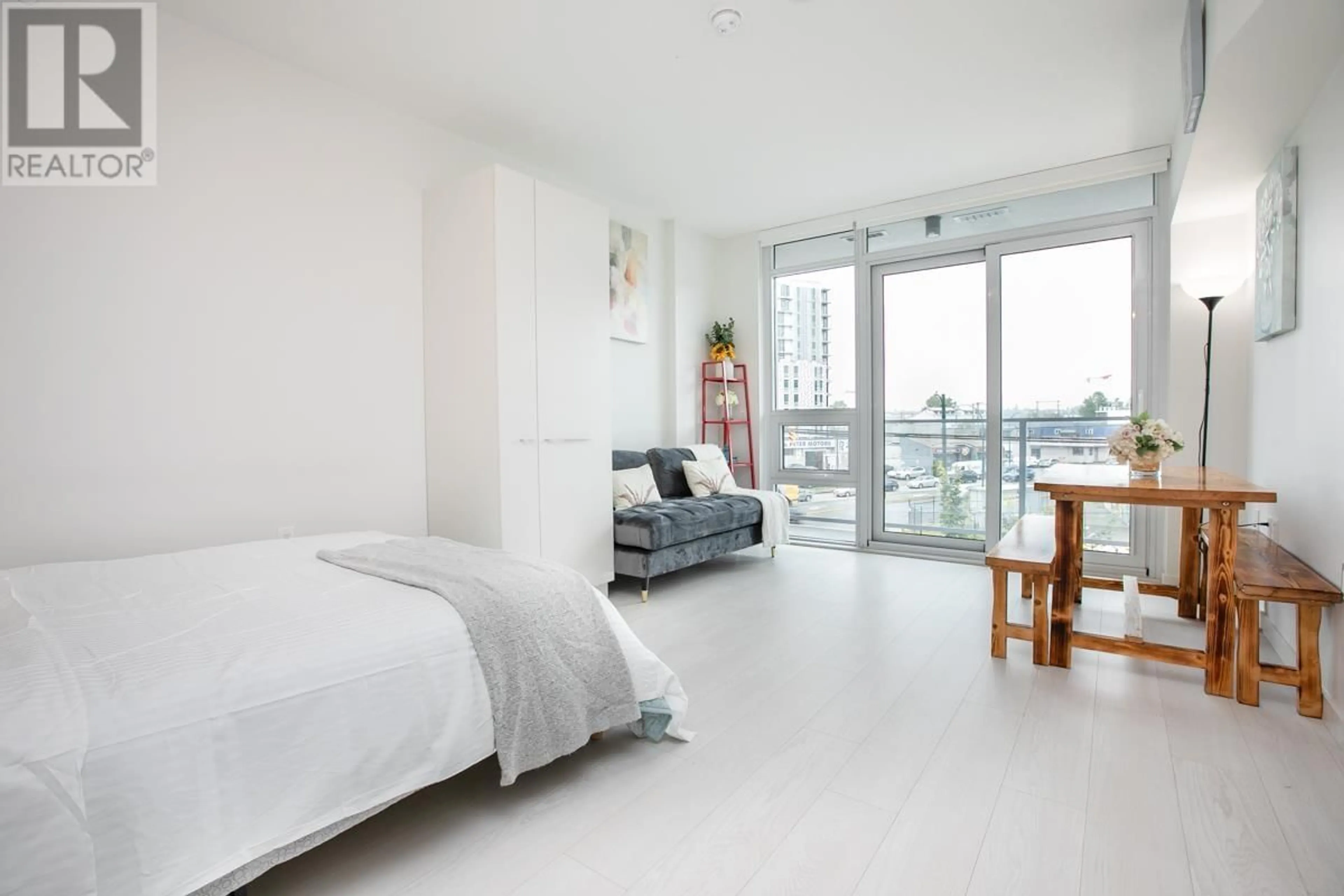 Bedroom with bed, unknown for 310 - 180 2ND AVENUE, Vancouver British Columbia V5T0K4