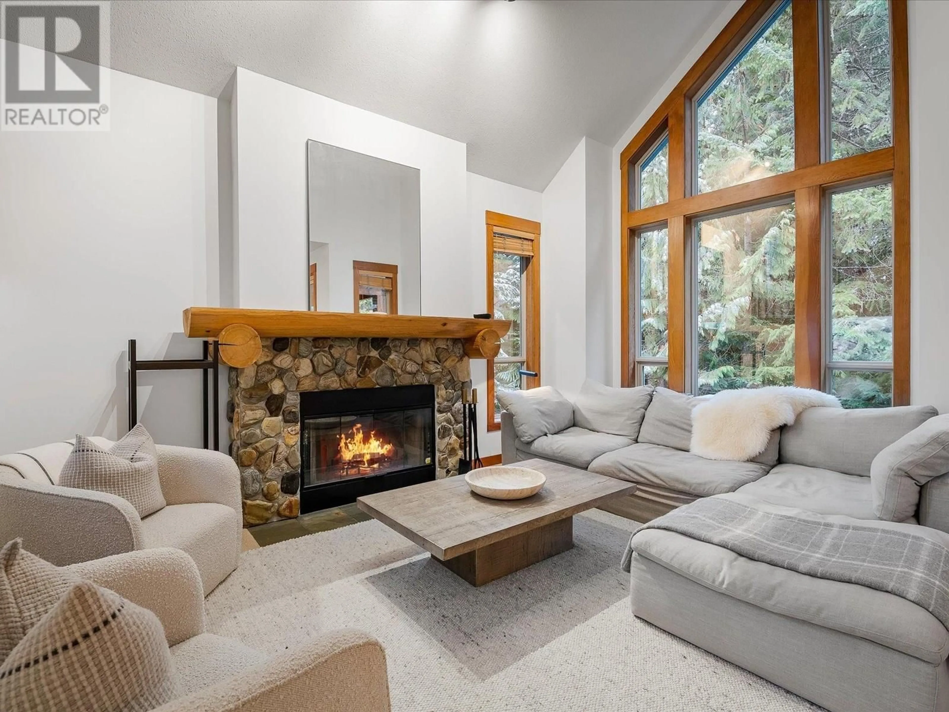 Living room with furniture, unknown for 1 - 4668 BLACKCOMB WAY, Whistler British Columbia V8E0Z2