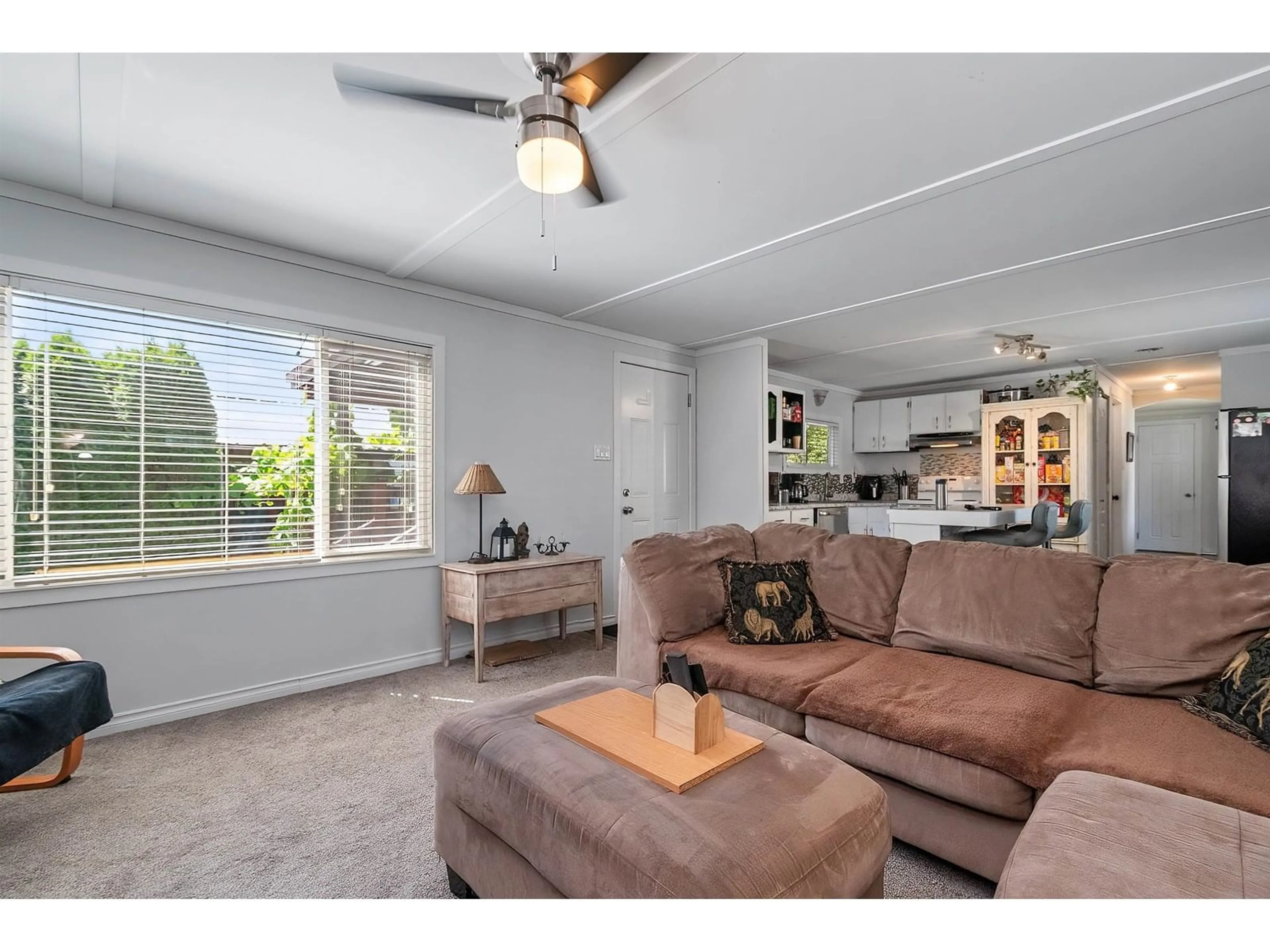 Living room with furniture, unknown for 8 - 45640 WATSON ROAD, Chilliwack British Columbia V2R3P8