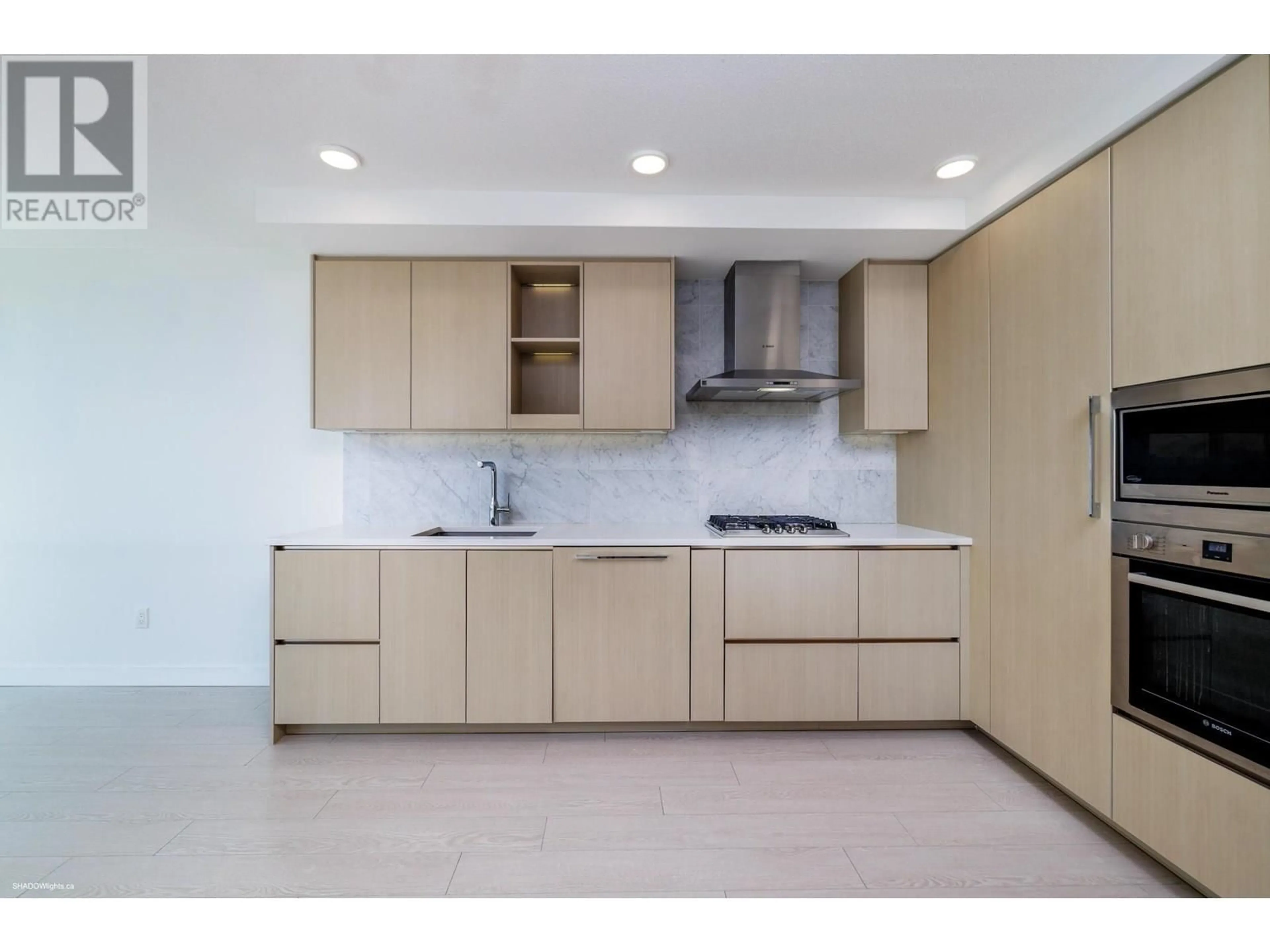 Standard kitchen, unknown for 716 - 8800 HAZELBRIDGE WAY, Richmond British Columbia V6X0S3