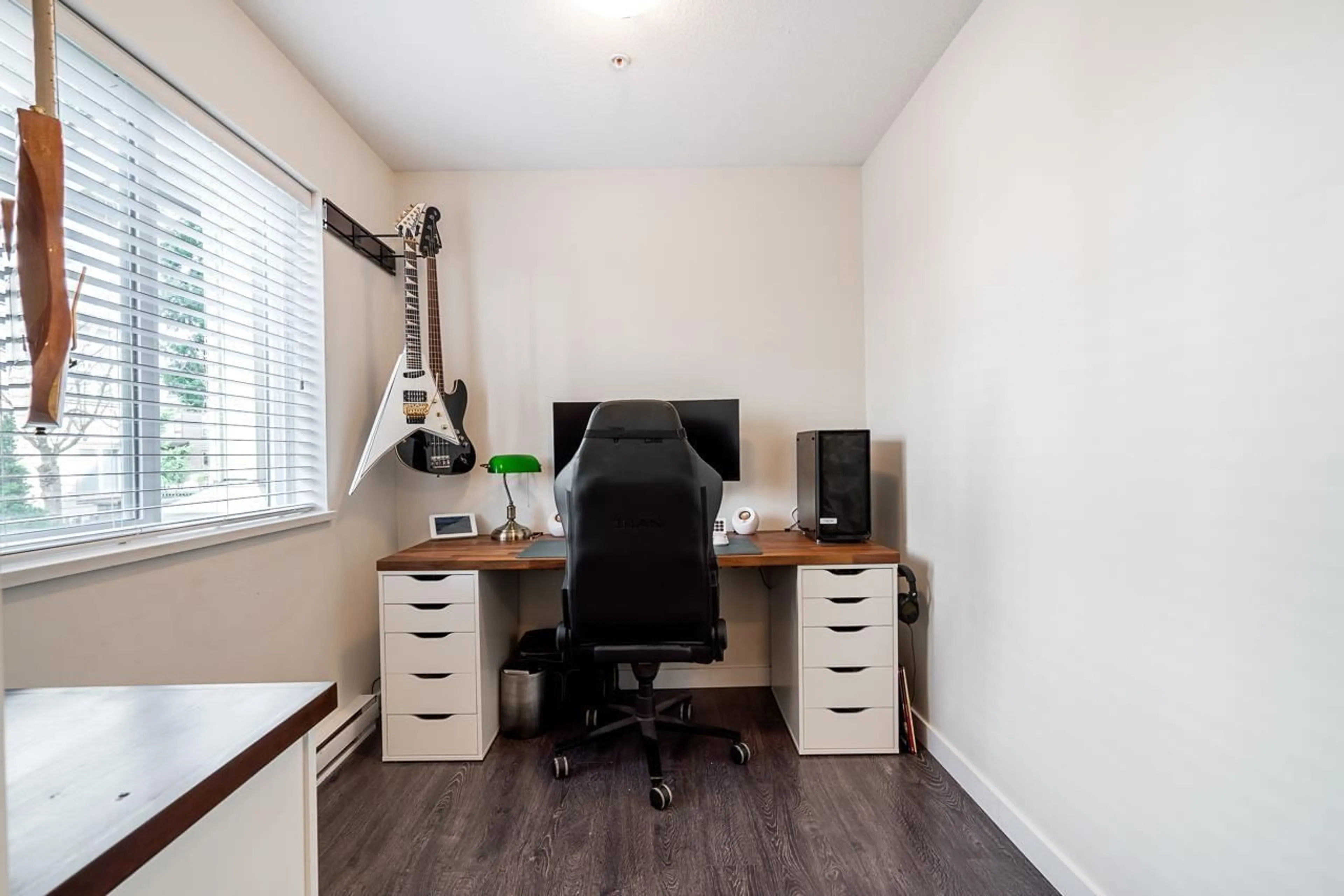 A pic of a room for 105 - 7848 209, Langley British Columbia V2Y0M4