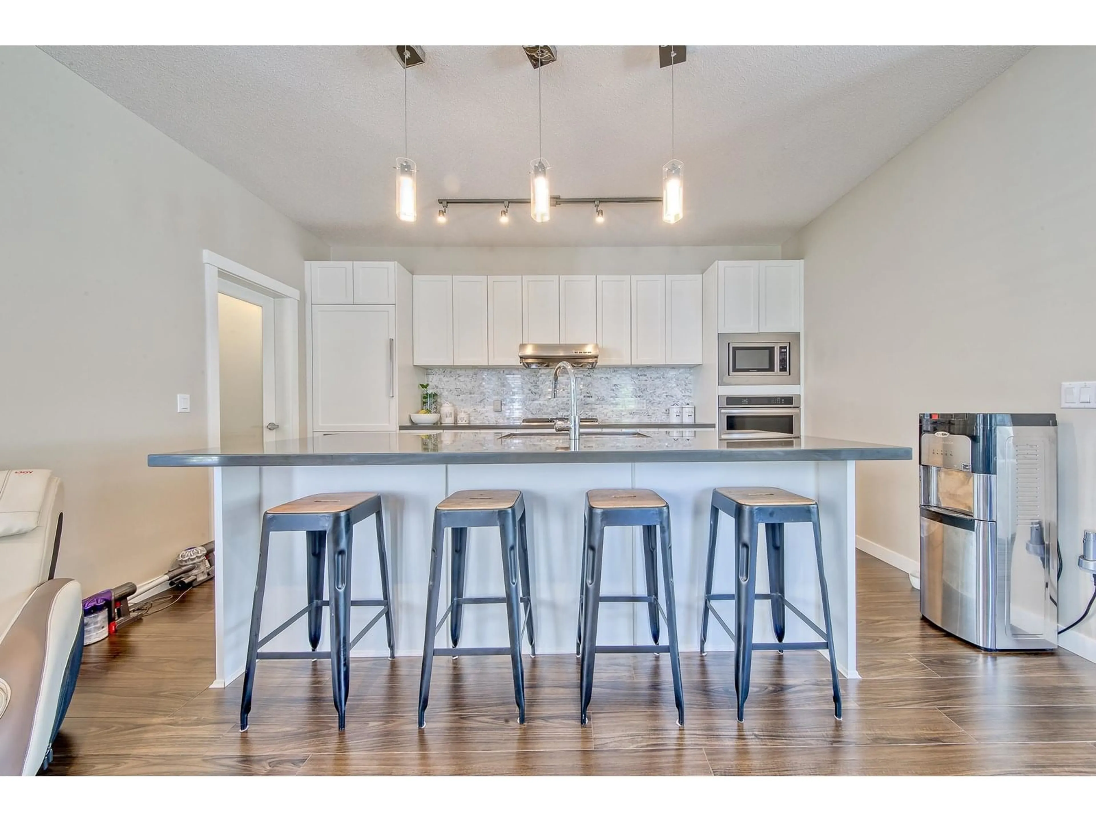 Open concept kitchen, wood/laminate floor for 71 - 10500 DELSOM, Delta British Columbia V4C0C3