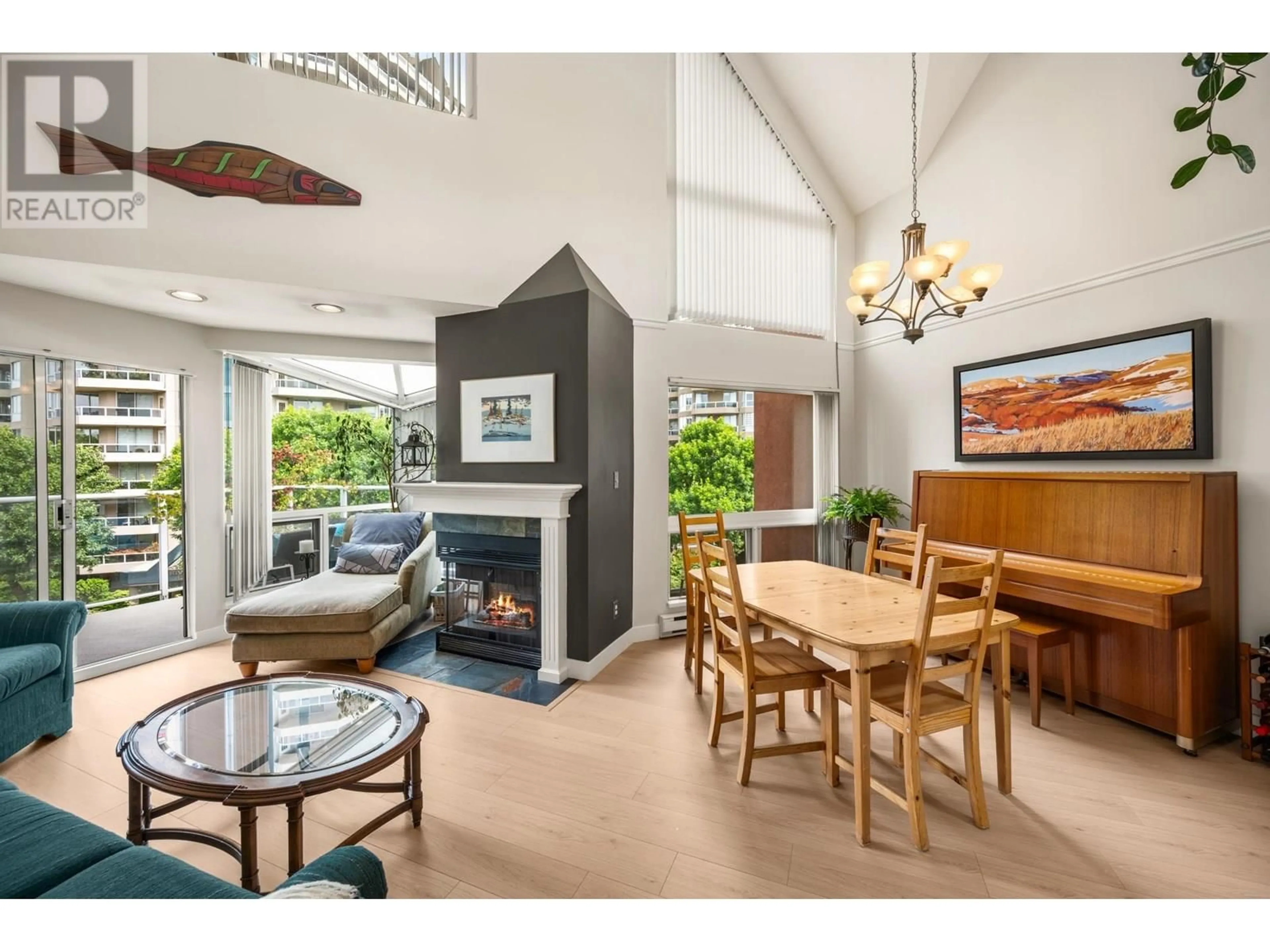Unknown for 402 - 1240 QUAYSIDE DRIVE, New Westminster British Columbia V3M6H1
