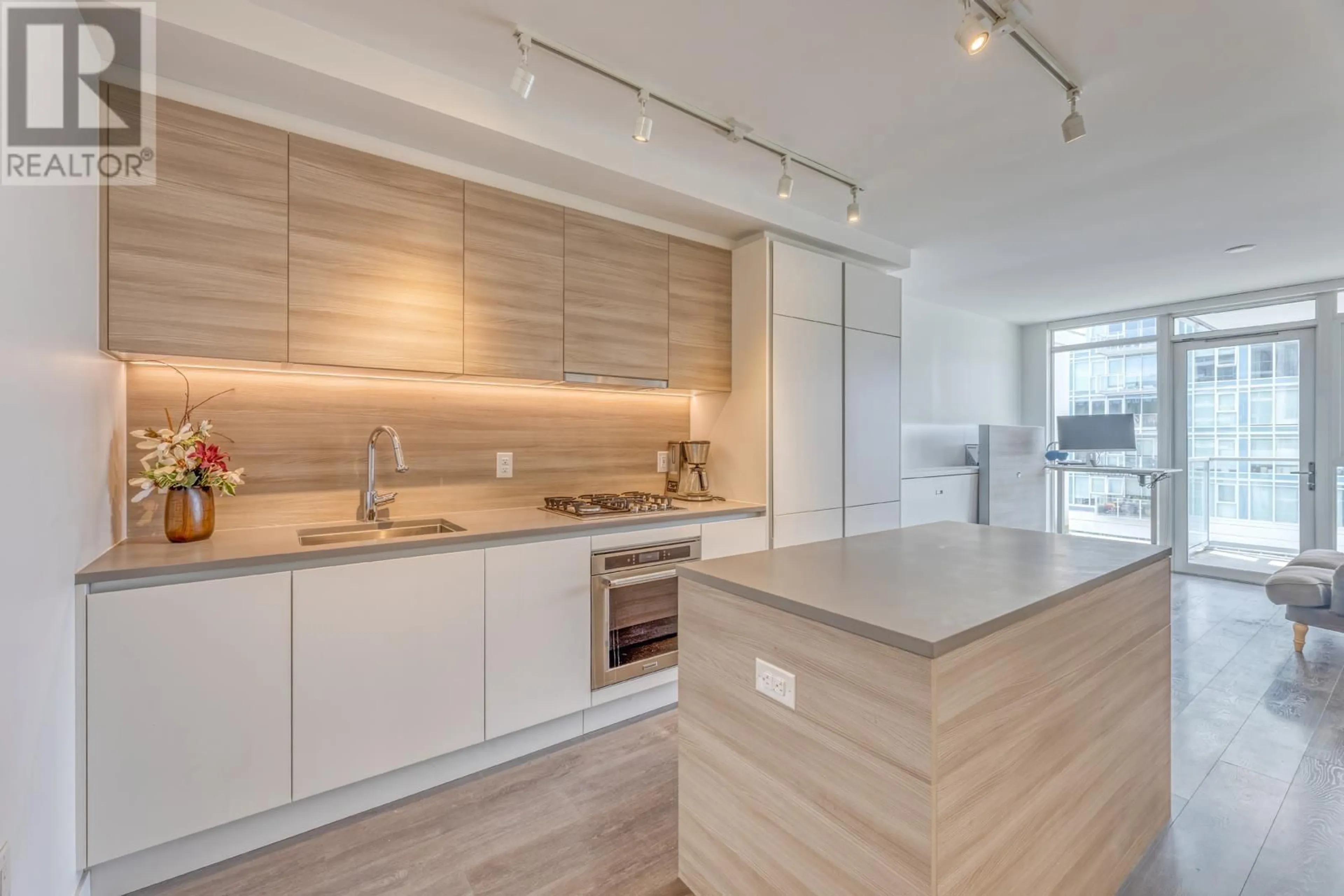Open concept kitchen, unknown for 508 - 657 WHITING WAY, Coquitlam British Columbia V3J0J6