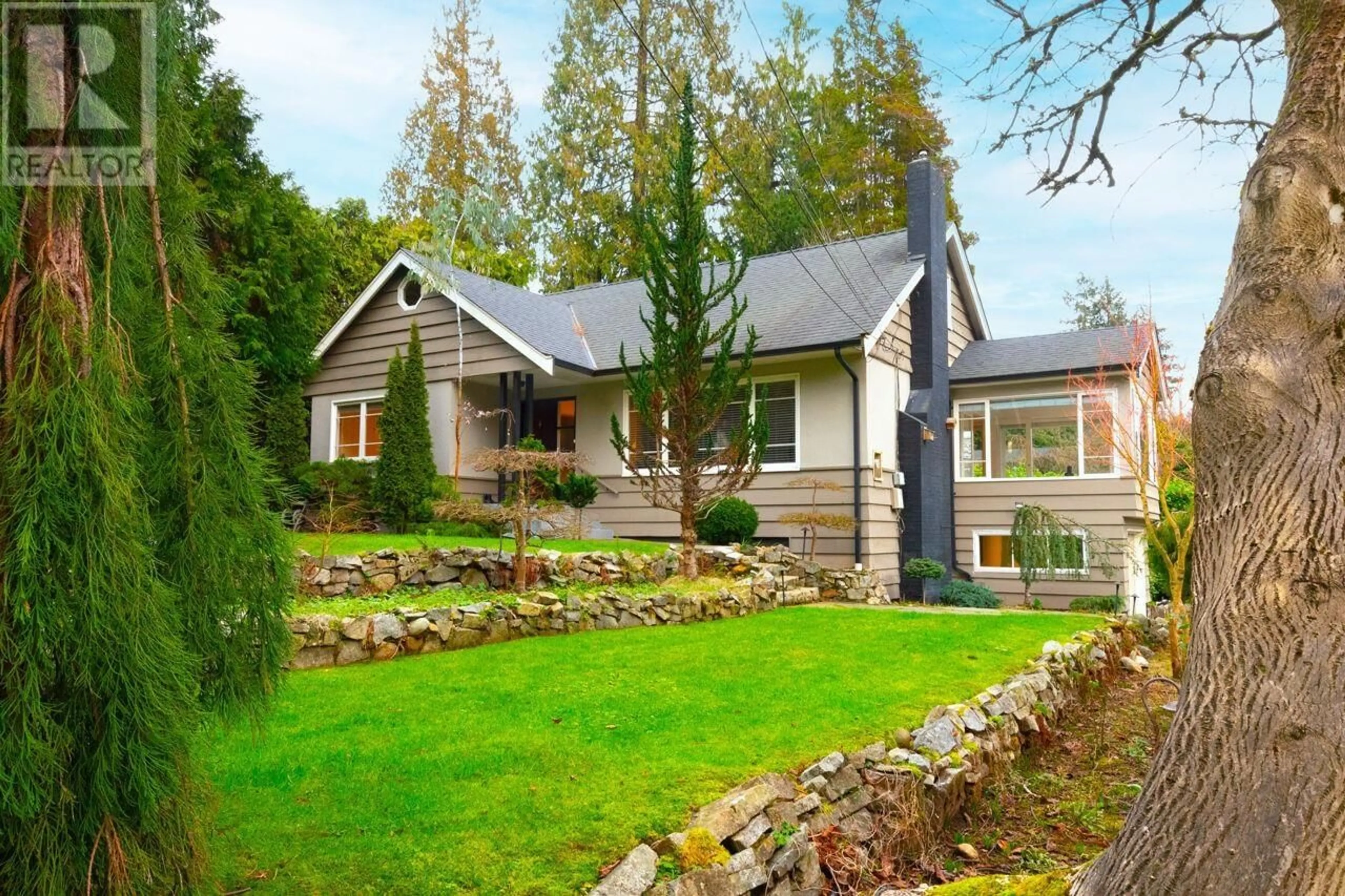 Home with brick exterior material, street for 1310 29TH STREET, West Vancouver British Columbia V7V4M6
