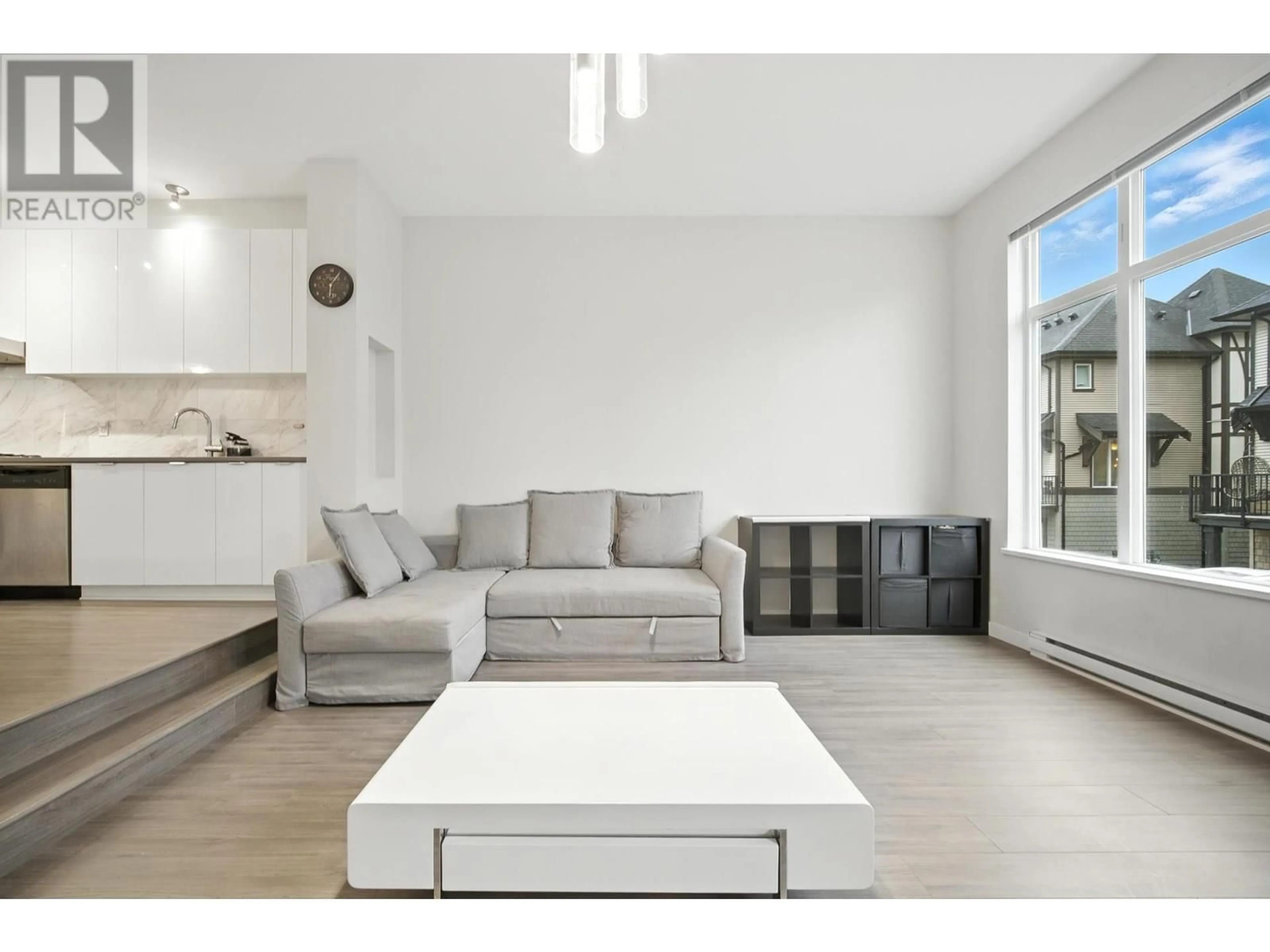 Living room with furniture, unknown for 59 - 9728 ALEXANDRA ROAD, Richmond British Columbia V6X0M4