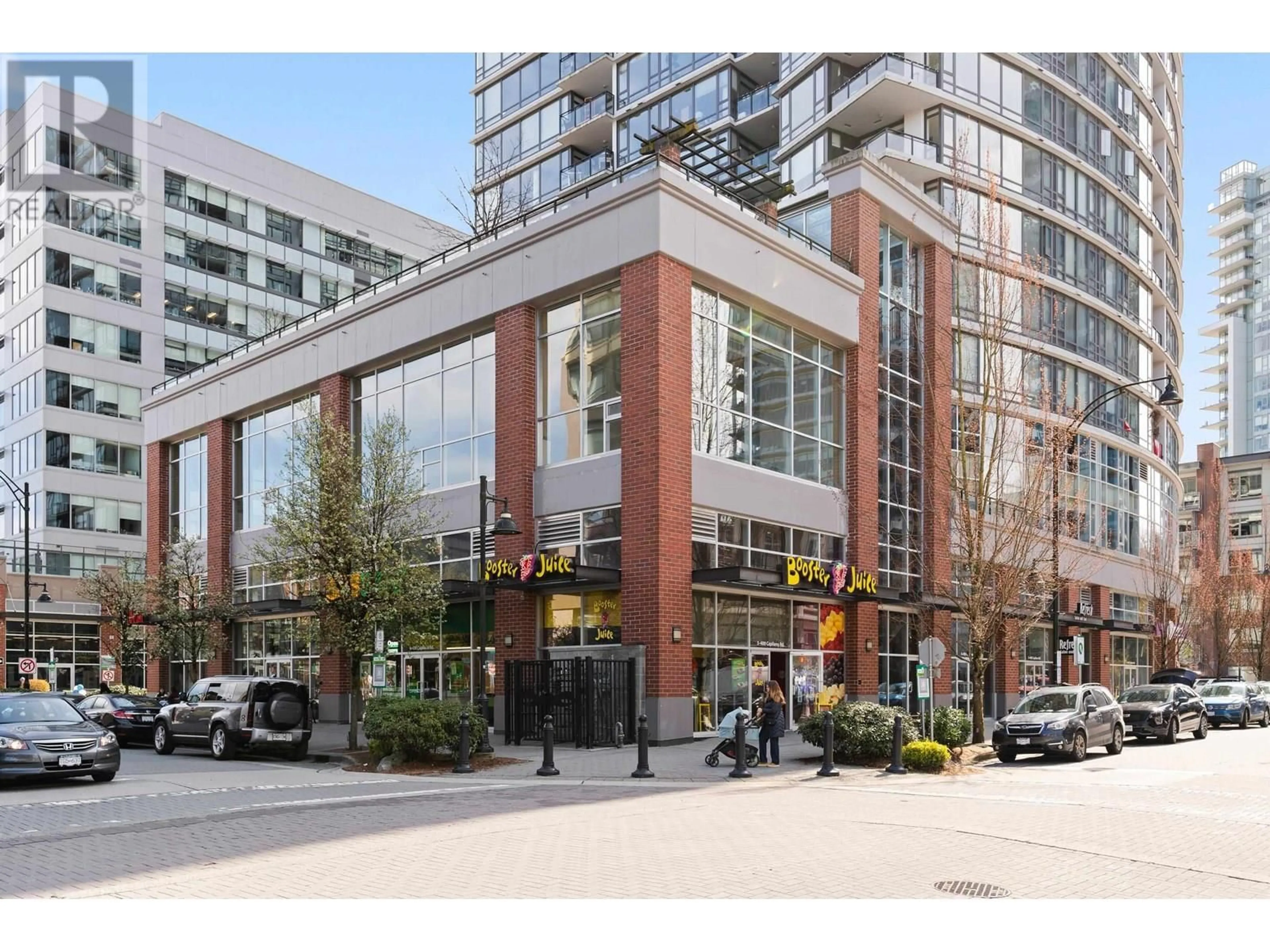 Indoor foyer for 416 - 101 MORRISSEY ROAD, Port Moody British Columbia V3H0E6