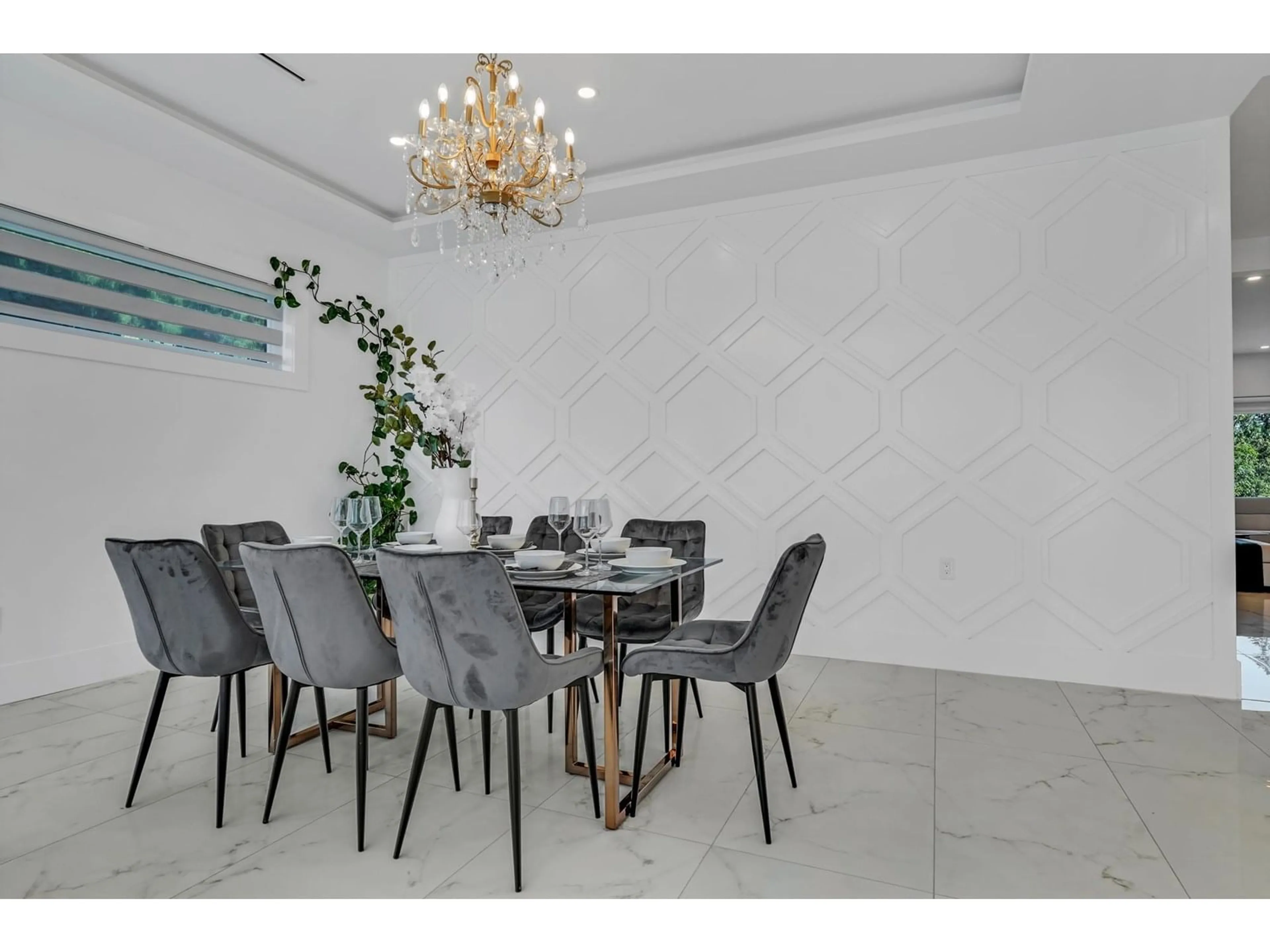 Dining room, unknown for 12958 SOUTHRIDGE, Surrey British Columbia V3X3E3
