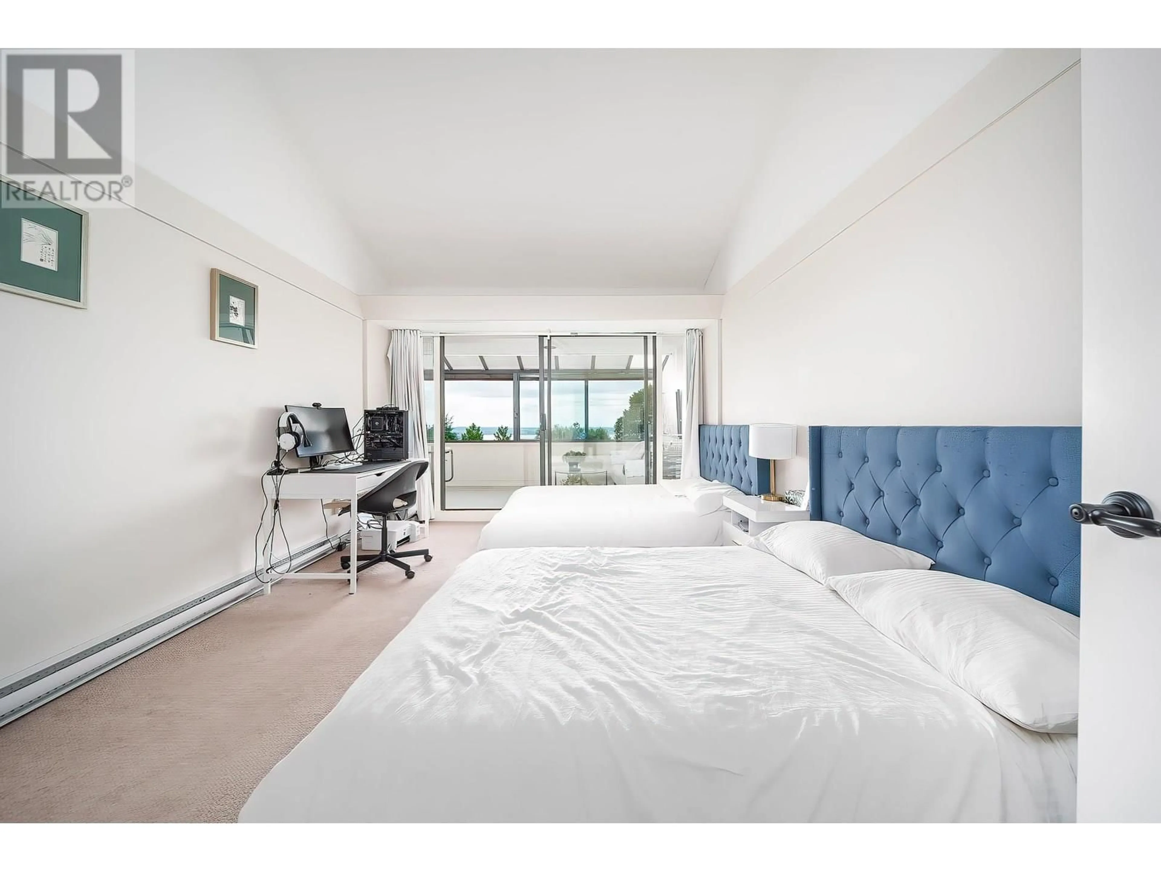 A pic of a room for 49 - 2202 FOLKESTONE WAY, West Vancouver British Columbia V7S2X7