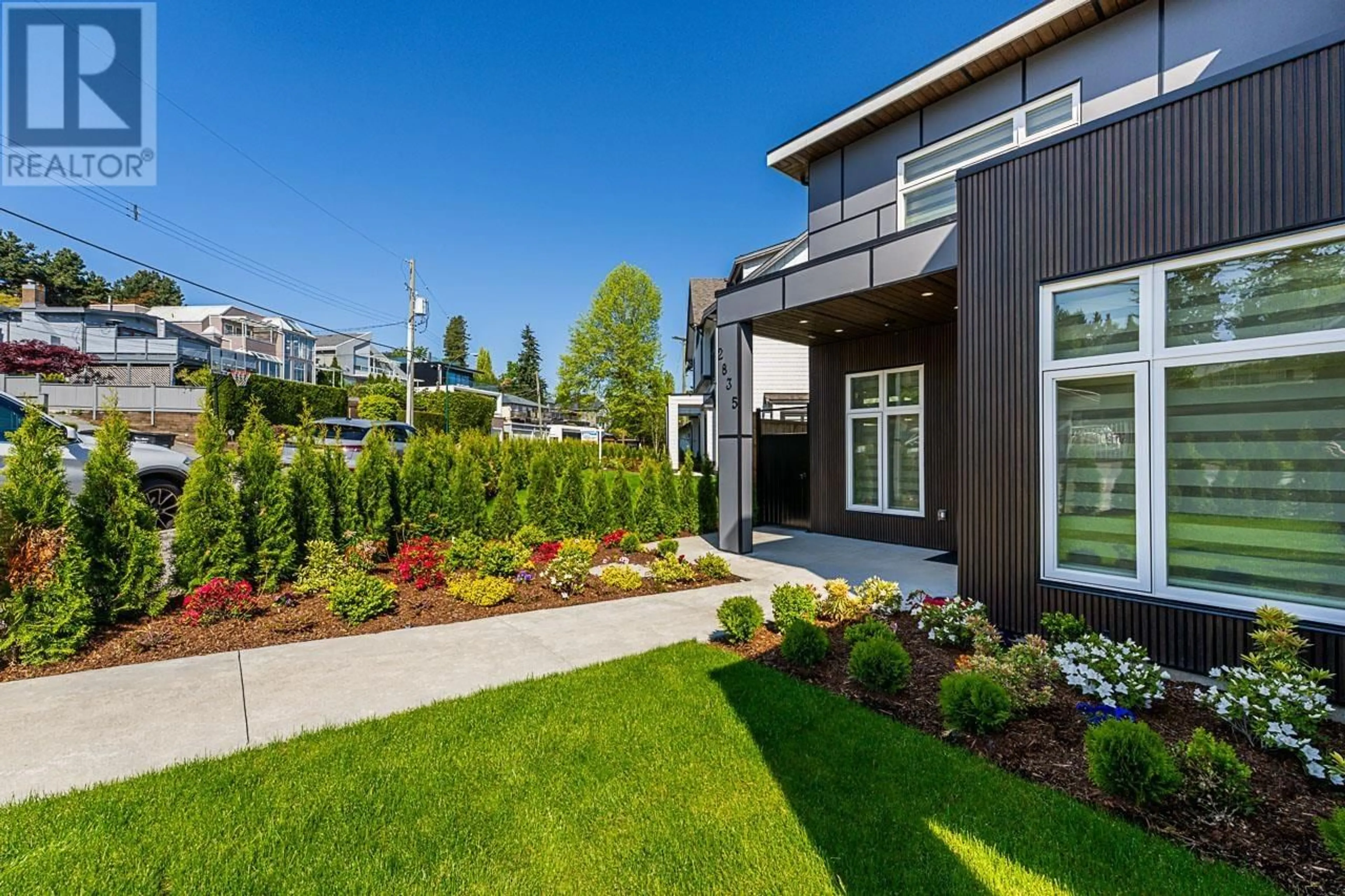 Unknown for 2835 OLIVER CRESCENT, Vancouver British Columbia V6L1T1
