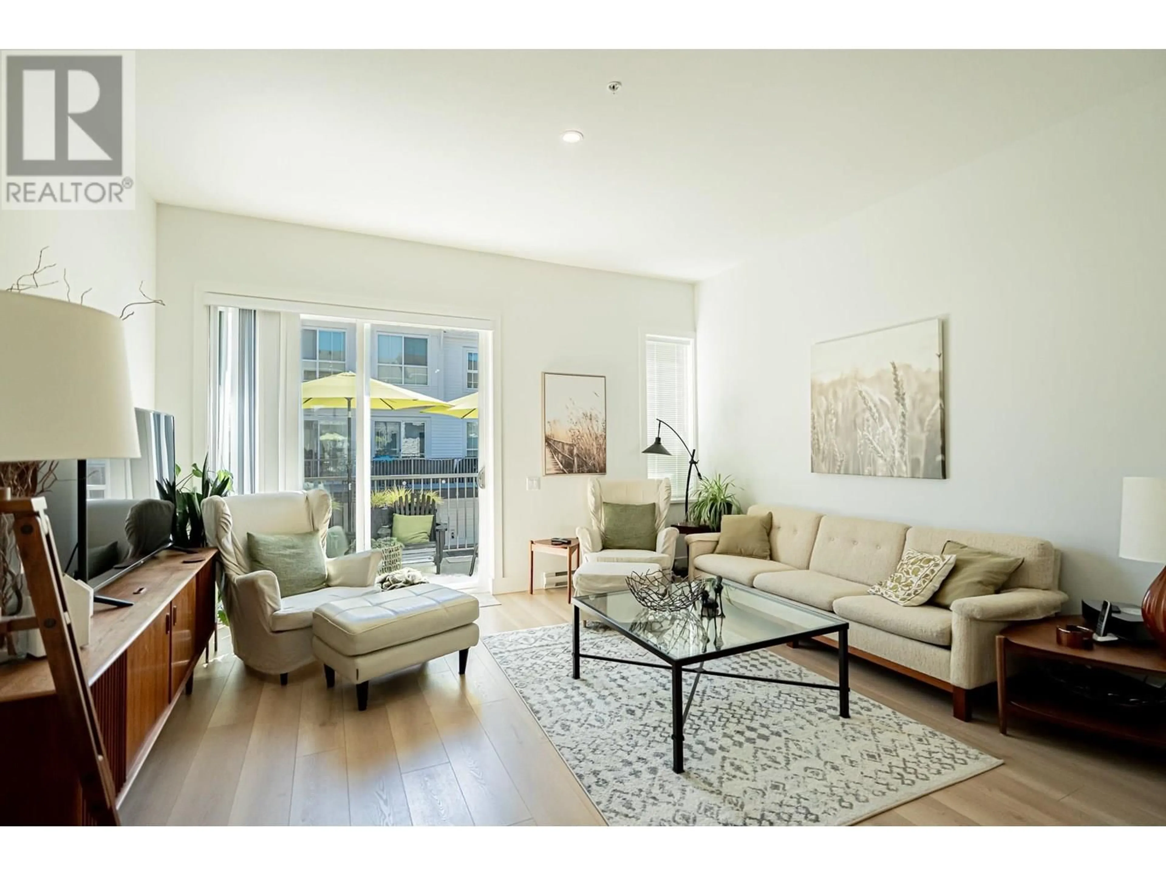 Living room with furniture, unknown for 56 - 4638 ORCA WAY, Tsawwassen British Columbia V4M0C2