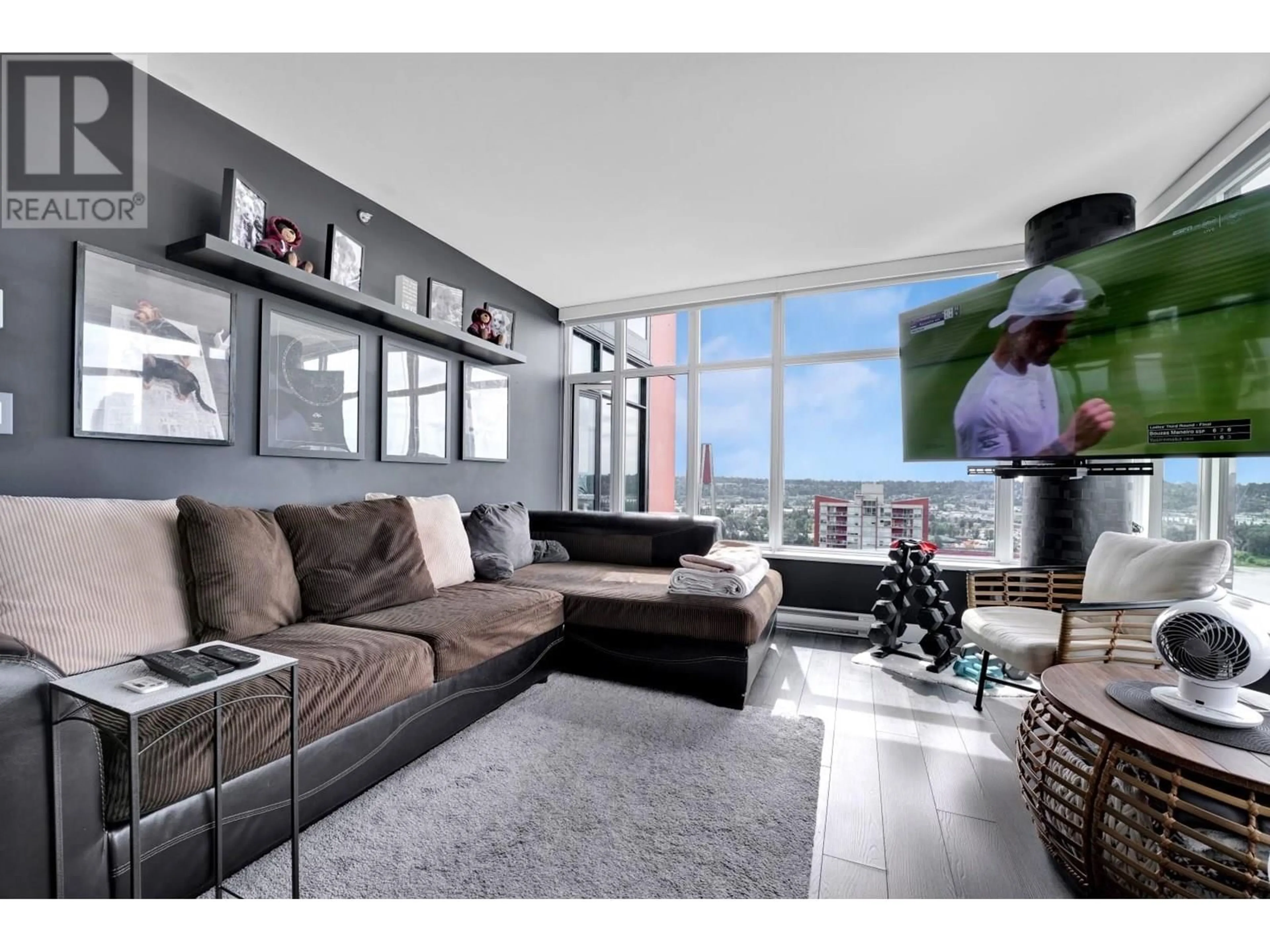 Living room with furniture, unknown for 1604 - 188 AGNES STREET, New Westminster British Columbia V3L0H6