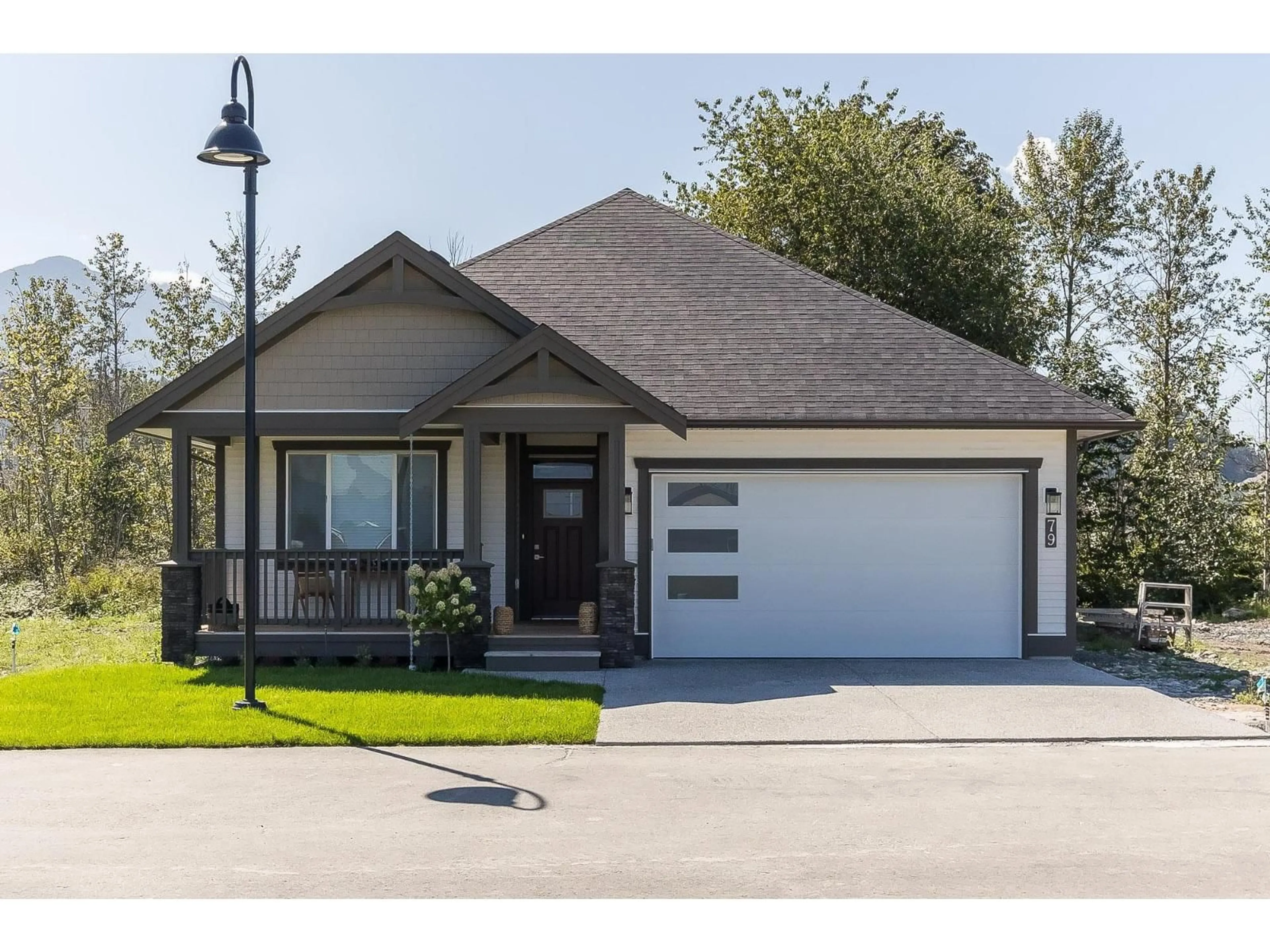 Home with vinyl exterior material, street for 86 - 6211 CHILLIWACK RIVER ROAD, Chilliwack British Columbia V2R6A7