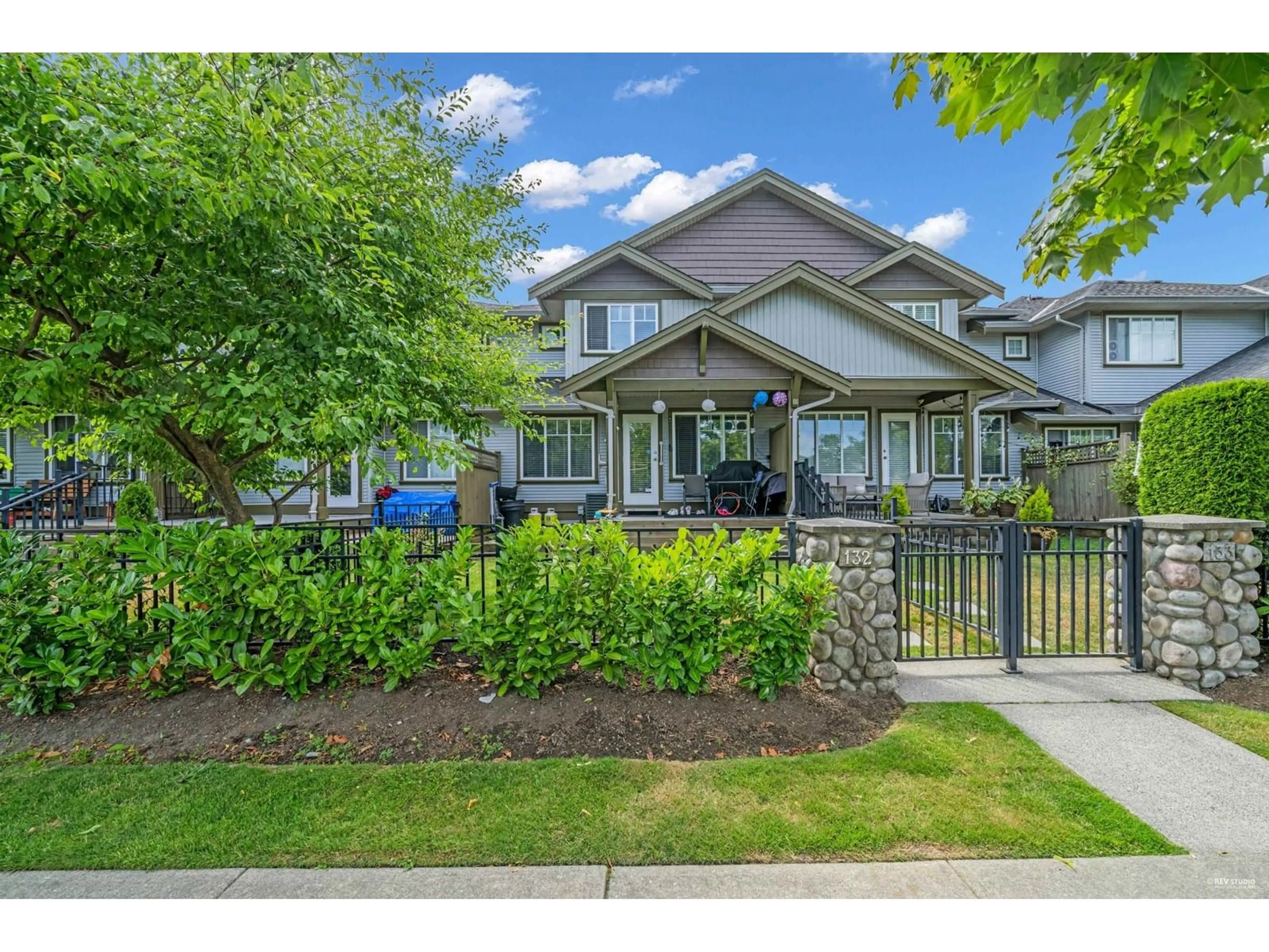 Unknown for 132 - 12040 68, Surrey British Columbia V3W1P5