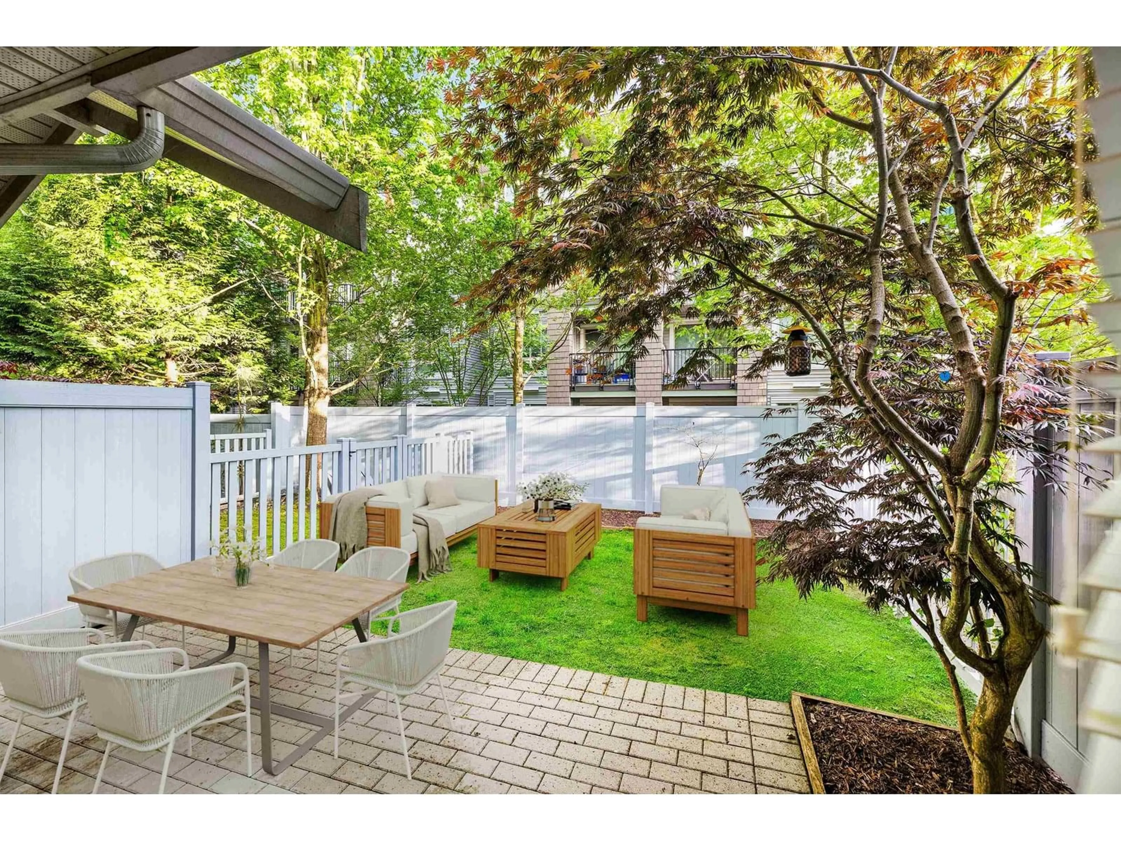 Patio, street for 107 - 12040 68, Surrey British Columbia V3W1P5