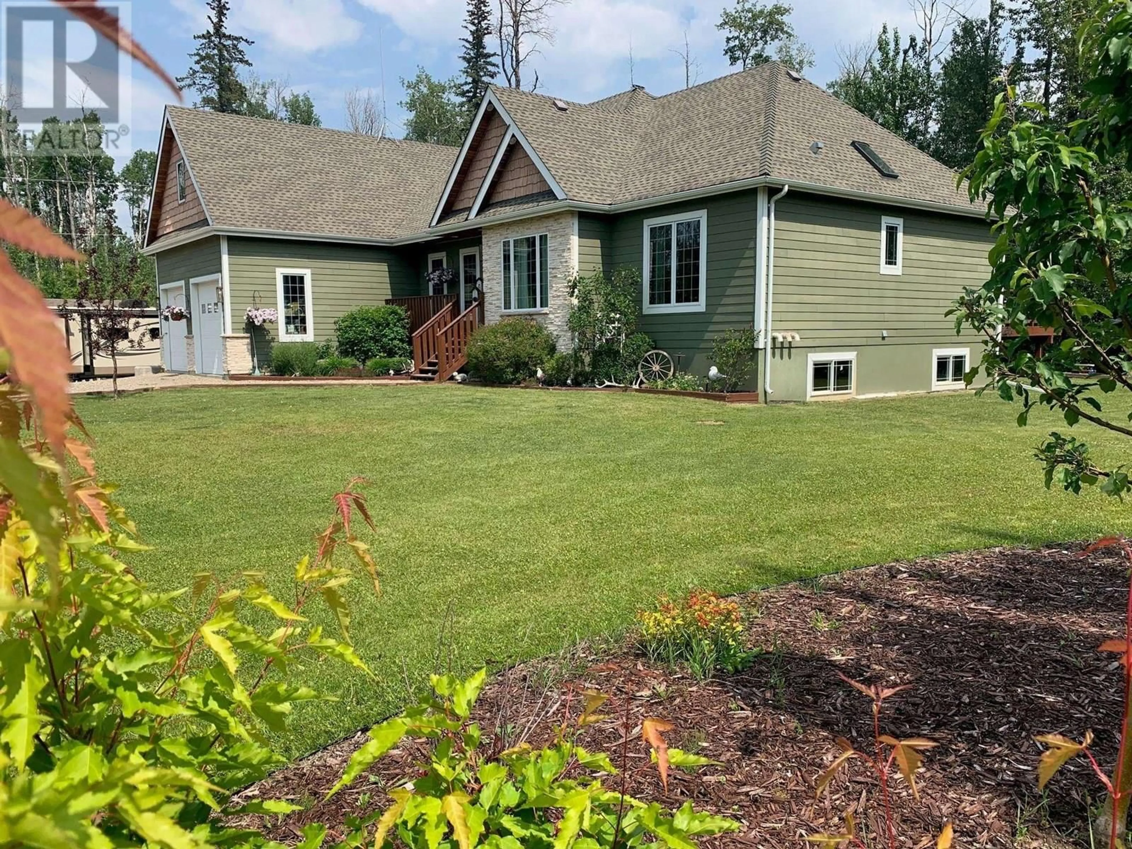 Home with vinyl exterior material, unknown for 13445 281 ROAD, Fort St. John British Columbia V1J8J4
