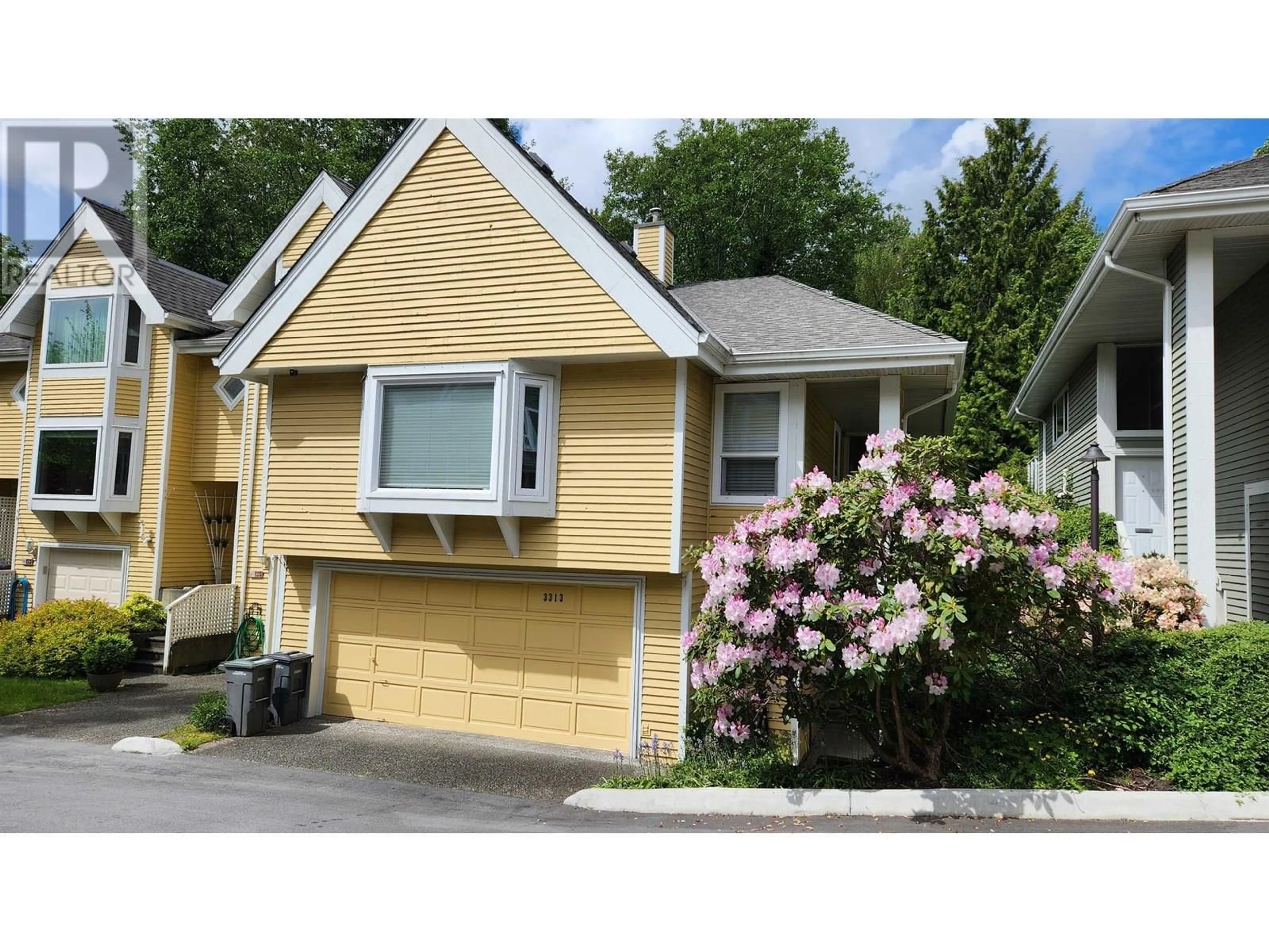 Home with vinyl exterior material, street for 3313 FLAGSTAFF PLACE, Vancouver British Columbia V5S4K9